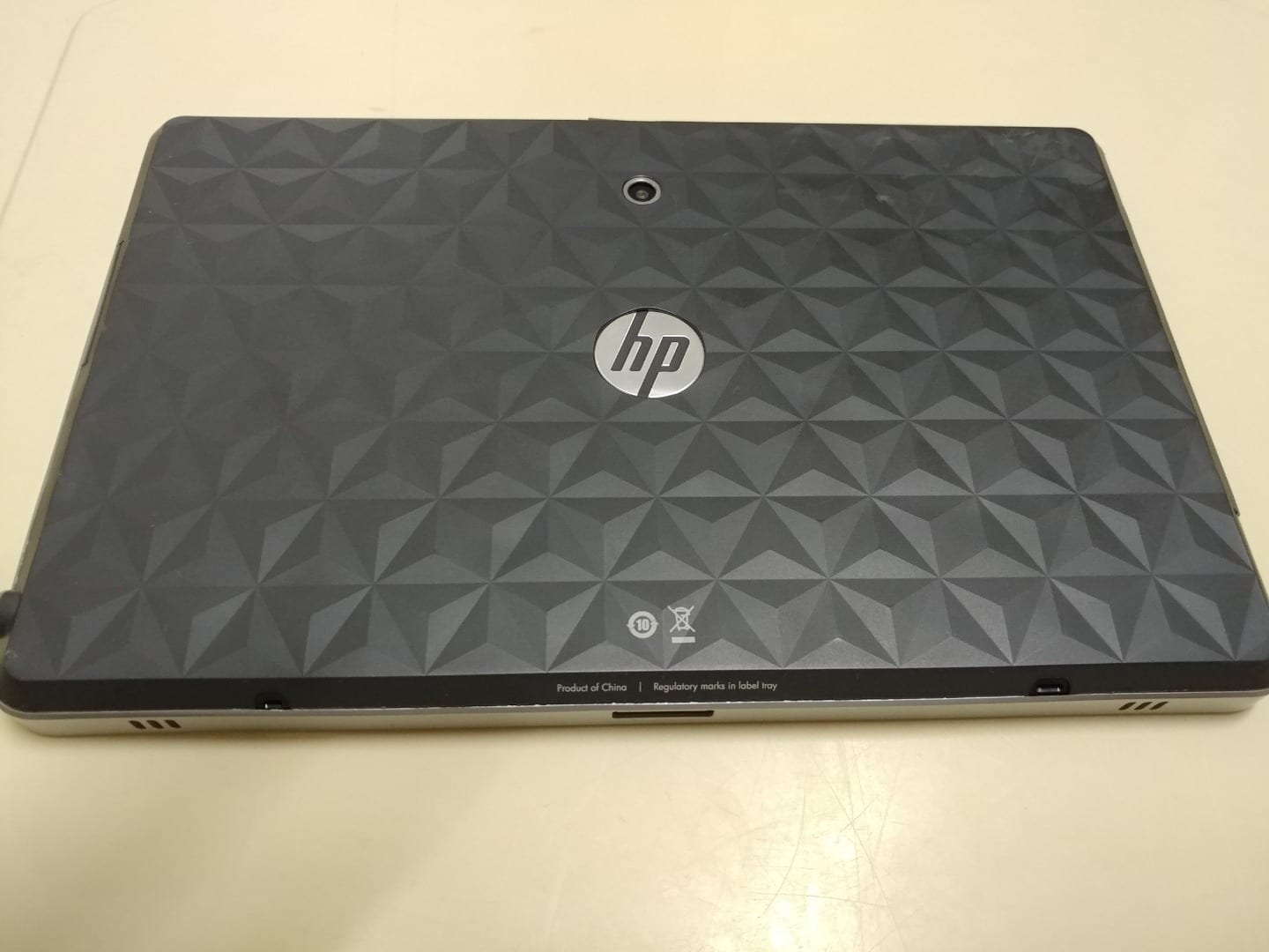 تابلت hp slate 500 ( ويندوز 7, رام 2G, هاردسك 64G SSD, شاشة 9 انش, معالج انتل اتوم)
لا تنسَ أنك شاهدت هذا الإعلان في عنكبوت...