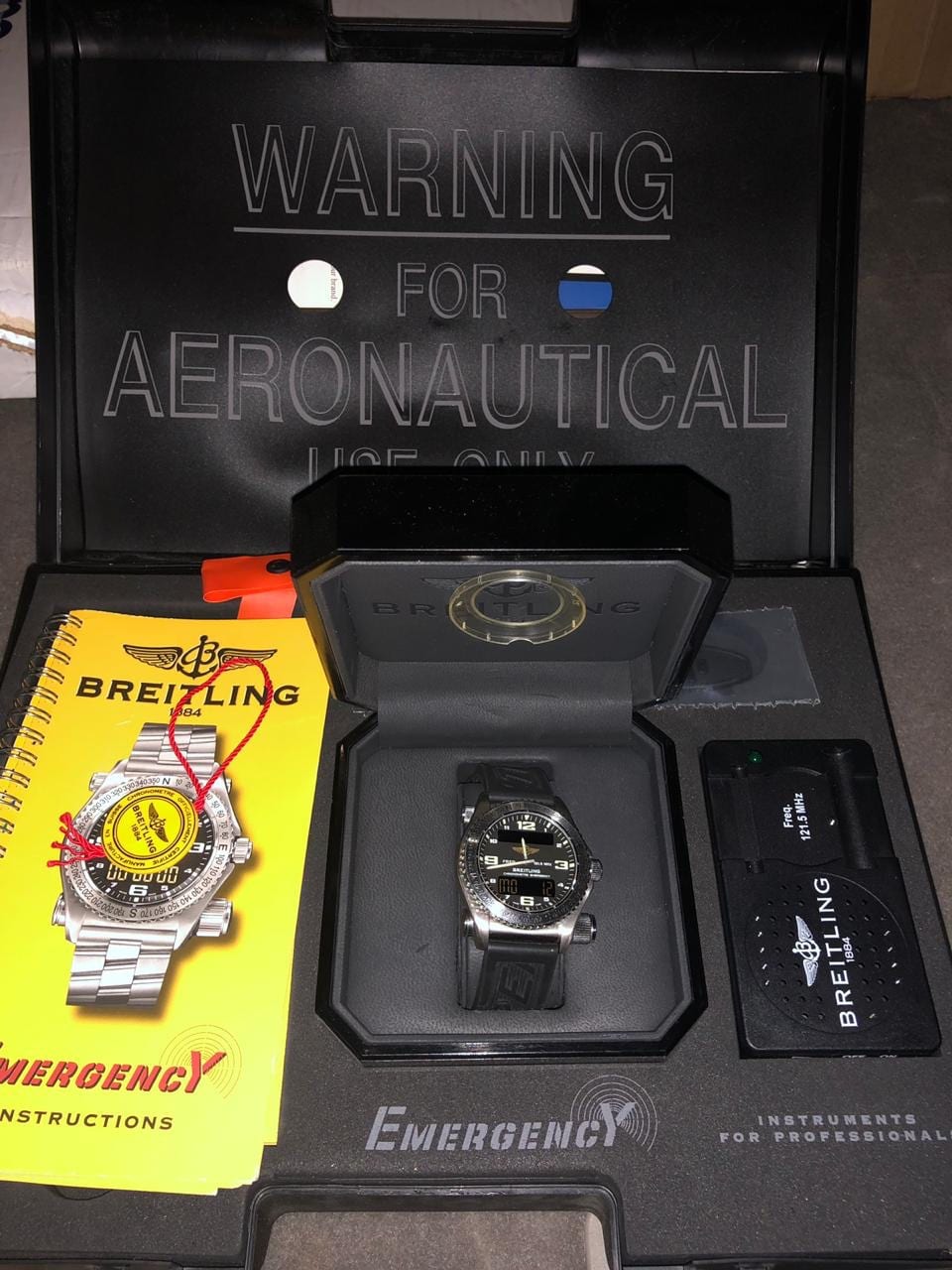 Breitling Emergency
لا تنسَ أنك شاهدت هذا الإعلان في عنكبوت
In great condition with box &...