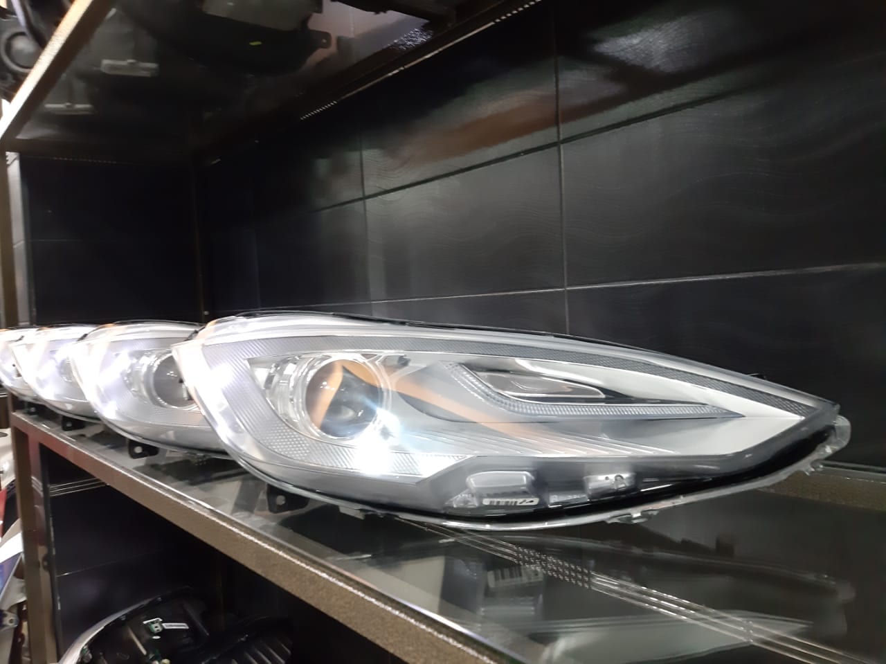قطع غيار سيارات سمارت وتسلا Smart and tesla
لا تنسَ أنك شاهدت هذا الإعلان في عنكبوت
متوفر كام...