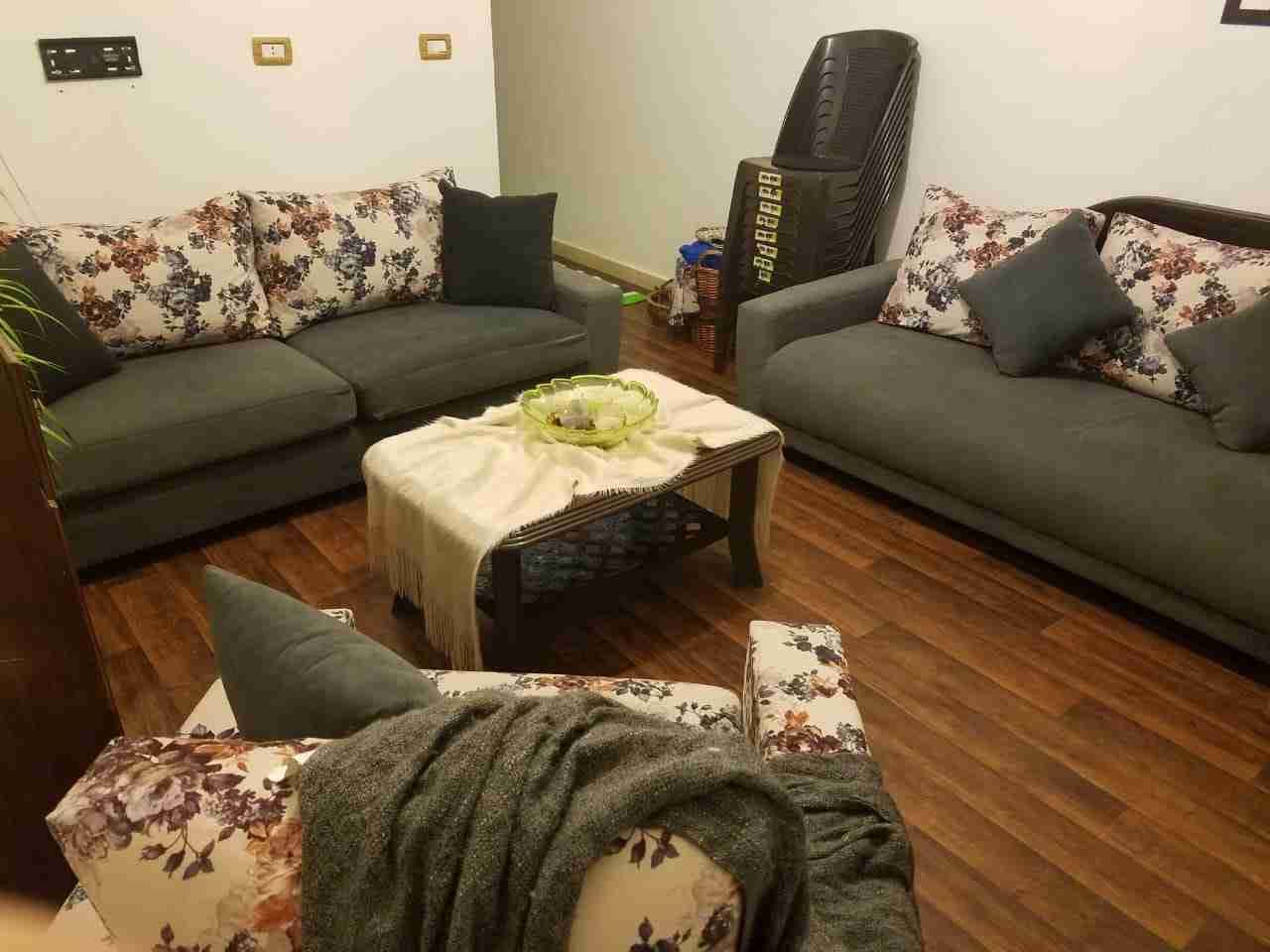 طقم كنب فاخر
لا تنسَ أنك شاهدت هذا الإعلان في عنكبوت
طقم كنب فاخر
سعر الشراء من قبل 750 دينا...