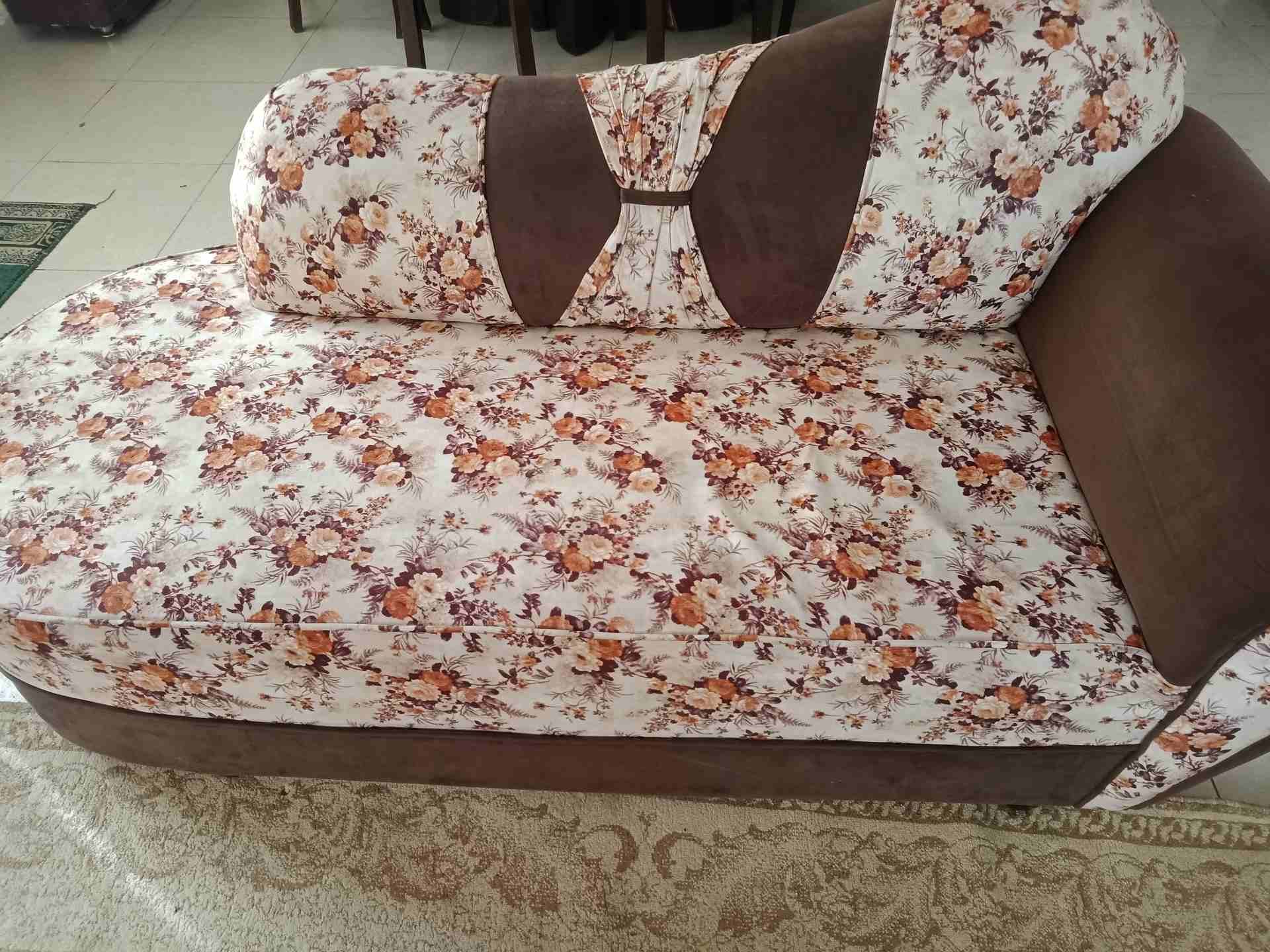 كورنر للبيع
لا تنسَ أنك شاهدت هذا الإعلان في عنكبوت
طقم كورنر نظيف للبيع بسعر مغري للتواصل 079696...