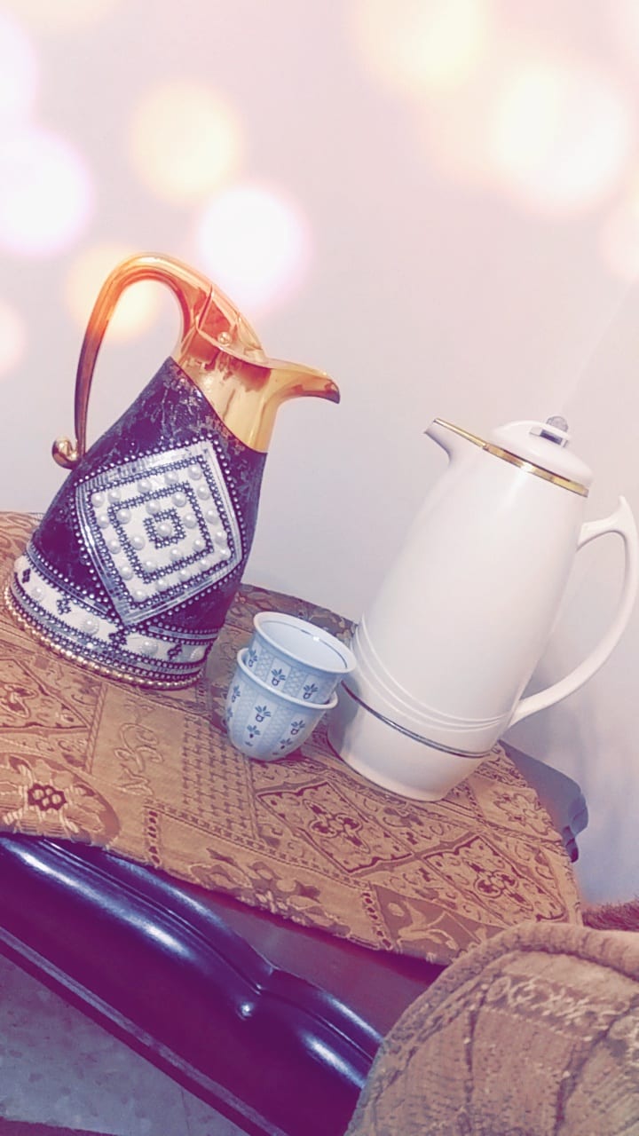 قهوة عربية سادة بأجود أنواع القهوة والهيل بميزها..
لا تنسَ أنك شاهدت هذا الإعلان في عنكبوت
لل...