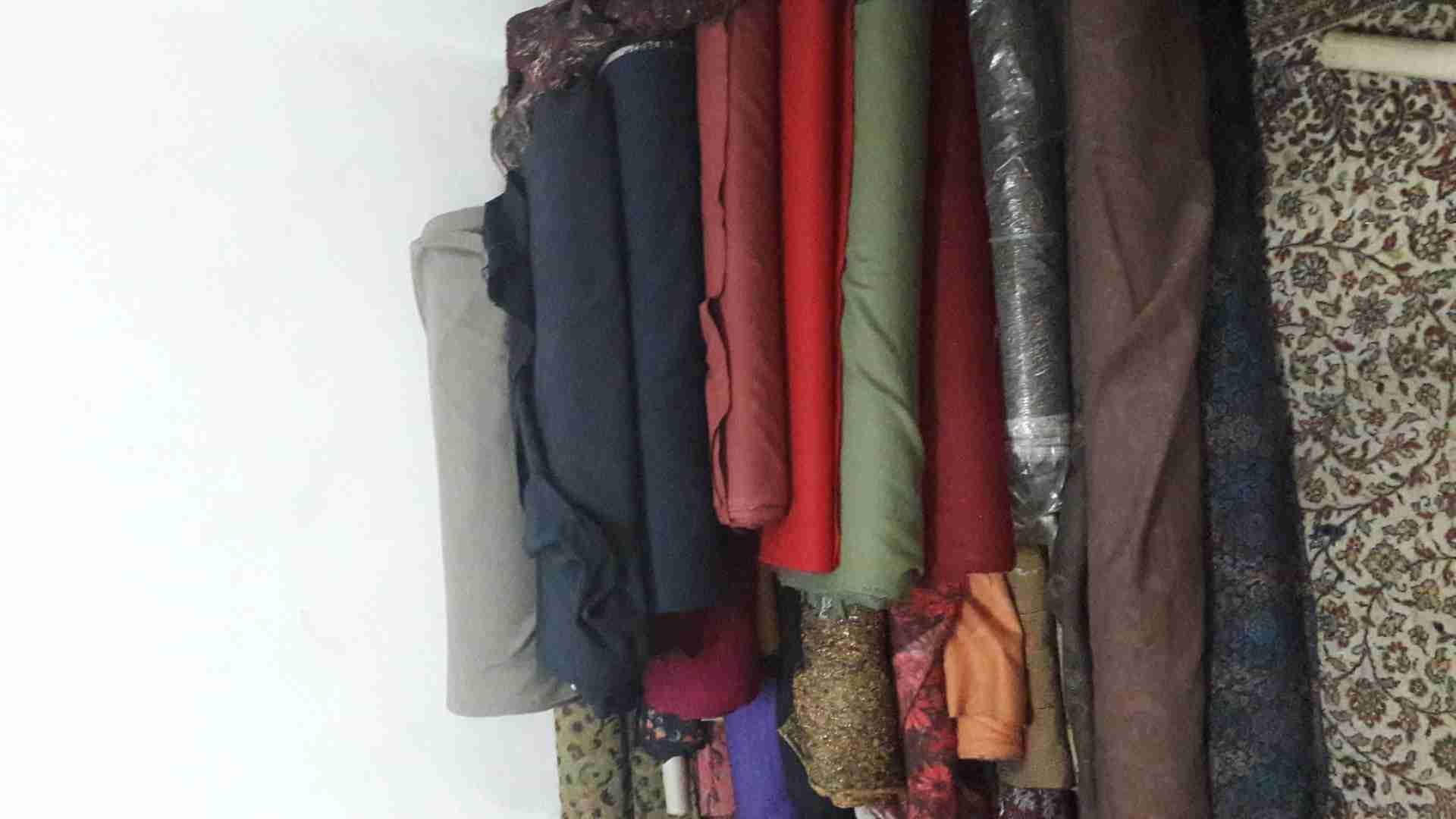 قماش للبيع بسعر مغري (الكمية كاملة)
لا تنسَ أنك شاهدت هذا الإعلان في عنكبوت
قماش عدة انواع &a...