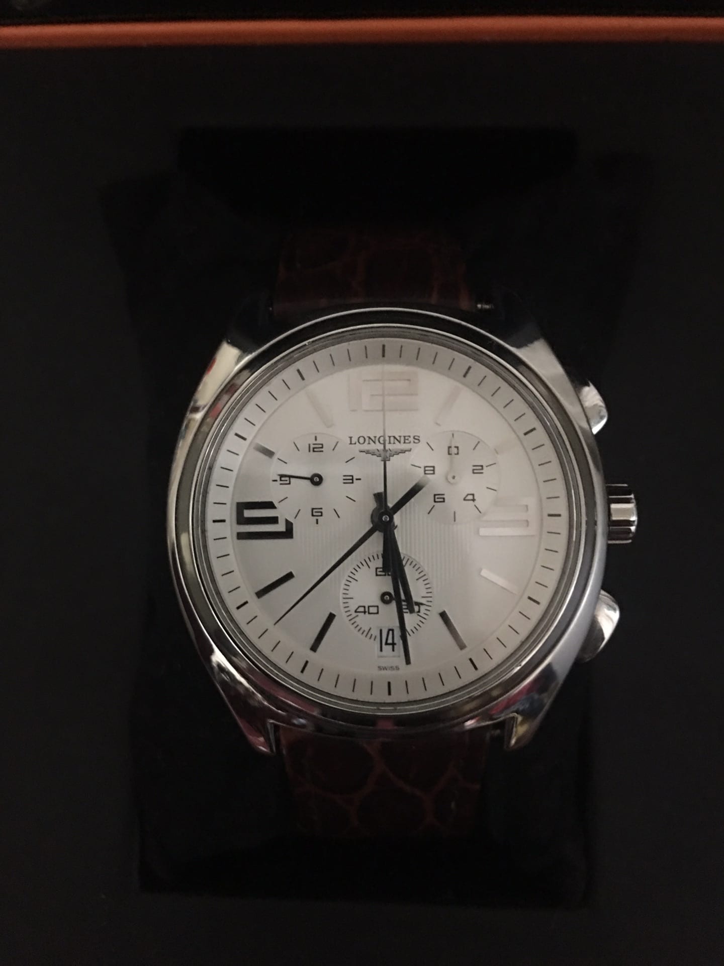 ساعة longines اصلية 100%
لا تنسَ أنك شاهدت هذا الإعلان في عنكبوت
ساعة لونجين سويسرية 100%
مو...