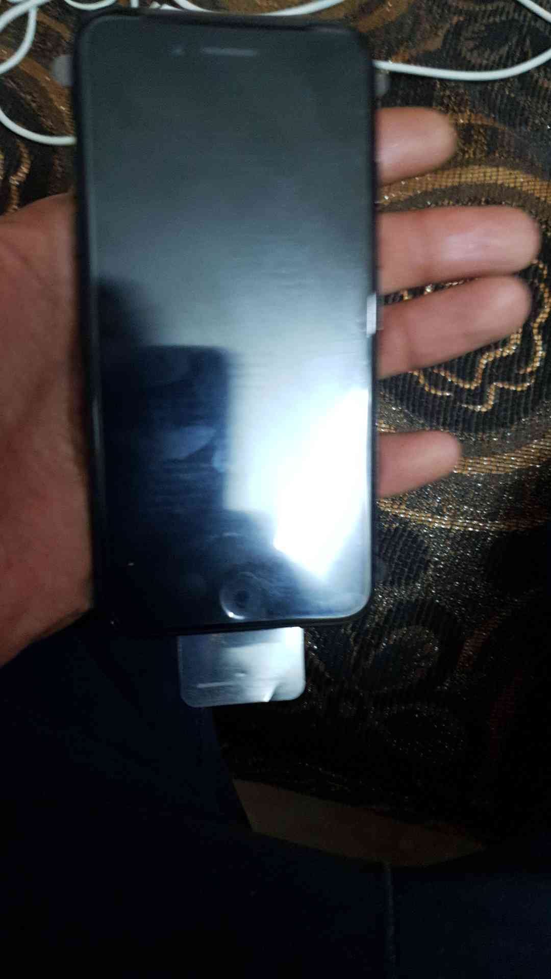 ايفون 7 لسه لزقات شركه عليه 256 جيجا اصلي
لا تنسَ أنك شاهدت هذا الإعلان في عنكبوت
الجهاز معاه...