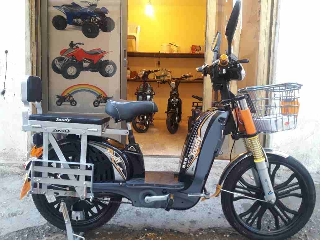 دراجة شحن كهربا 1000 واط بالكرتونة
لا تنسَ أنك شاهدت هذا الإعلان في عنكبوت
دراجة شحن كهربا جديدة...