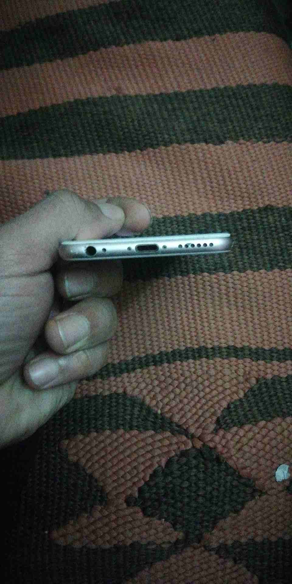 ايفون 6s
لا تنسَ أنك شاهدت هذا الإعلان في عنكبوت
ايفون 6s 16G لون جولد روز بحالة الوكاله بس البصم...