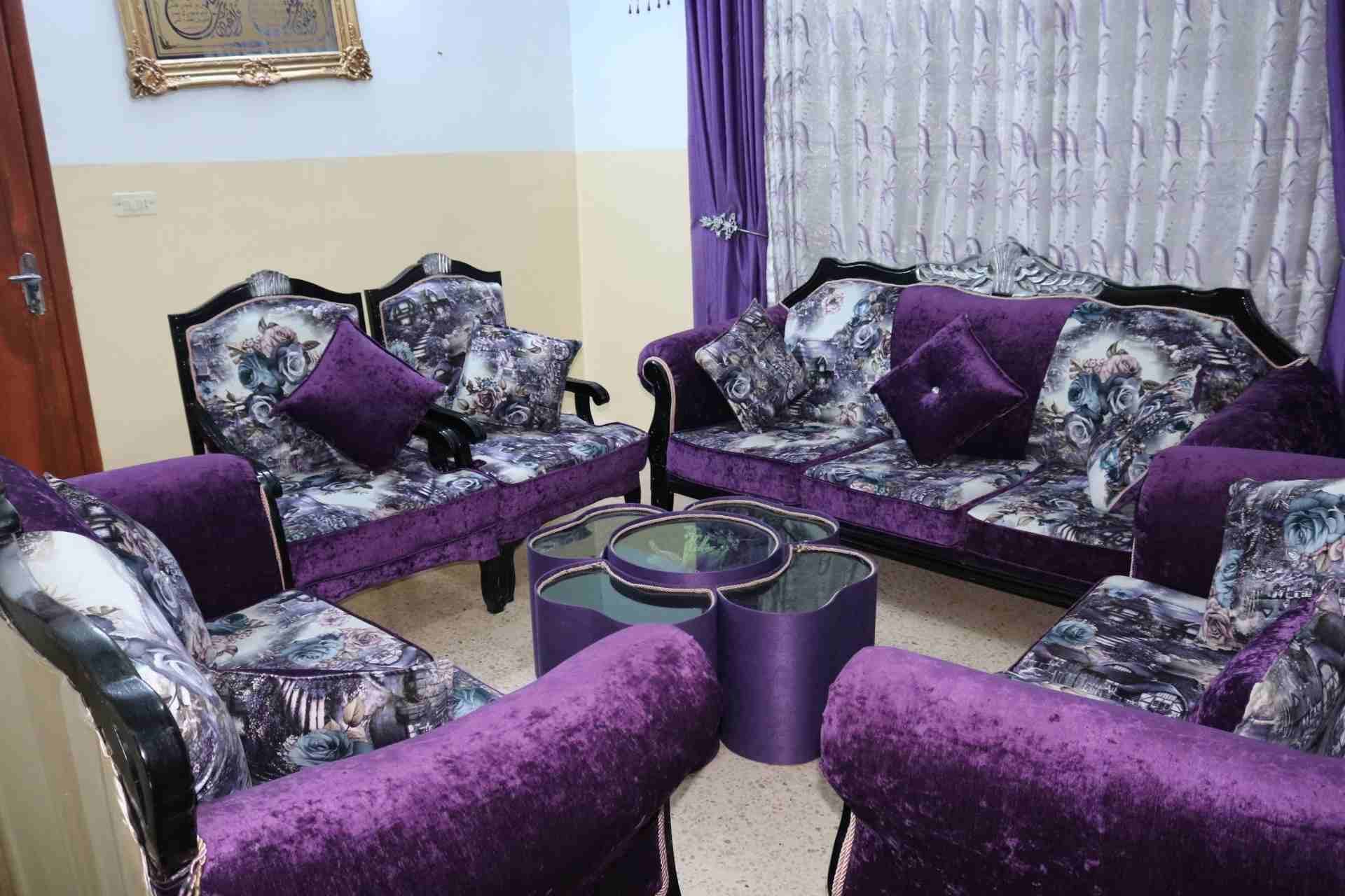 للبيع كنب
لا تنسَ أنك شاهدت هذا الإعلان في عنكبوت
كنب حفر 9 مقاعد تفصيل طاولة
بحالة ممتازة
بس...