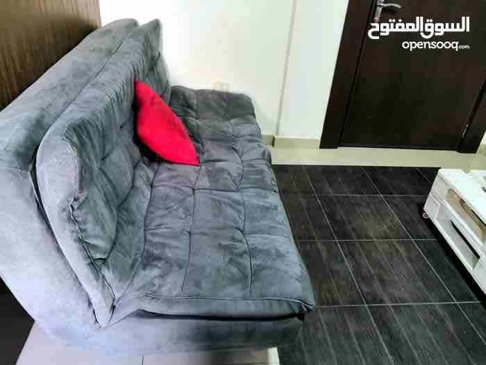 صوفا بيد بحاله جيدة جدا
لا تنسَ أنك شاهدت هذا الإعلان في عنكبوت
صوفاا بيد قطعتين بيفىد ويصبح تخت...