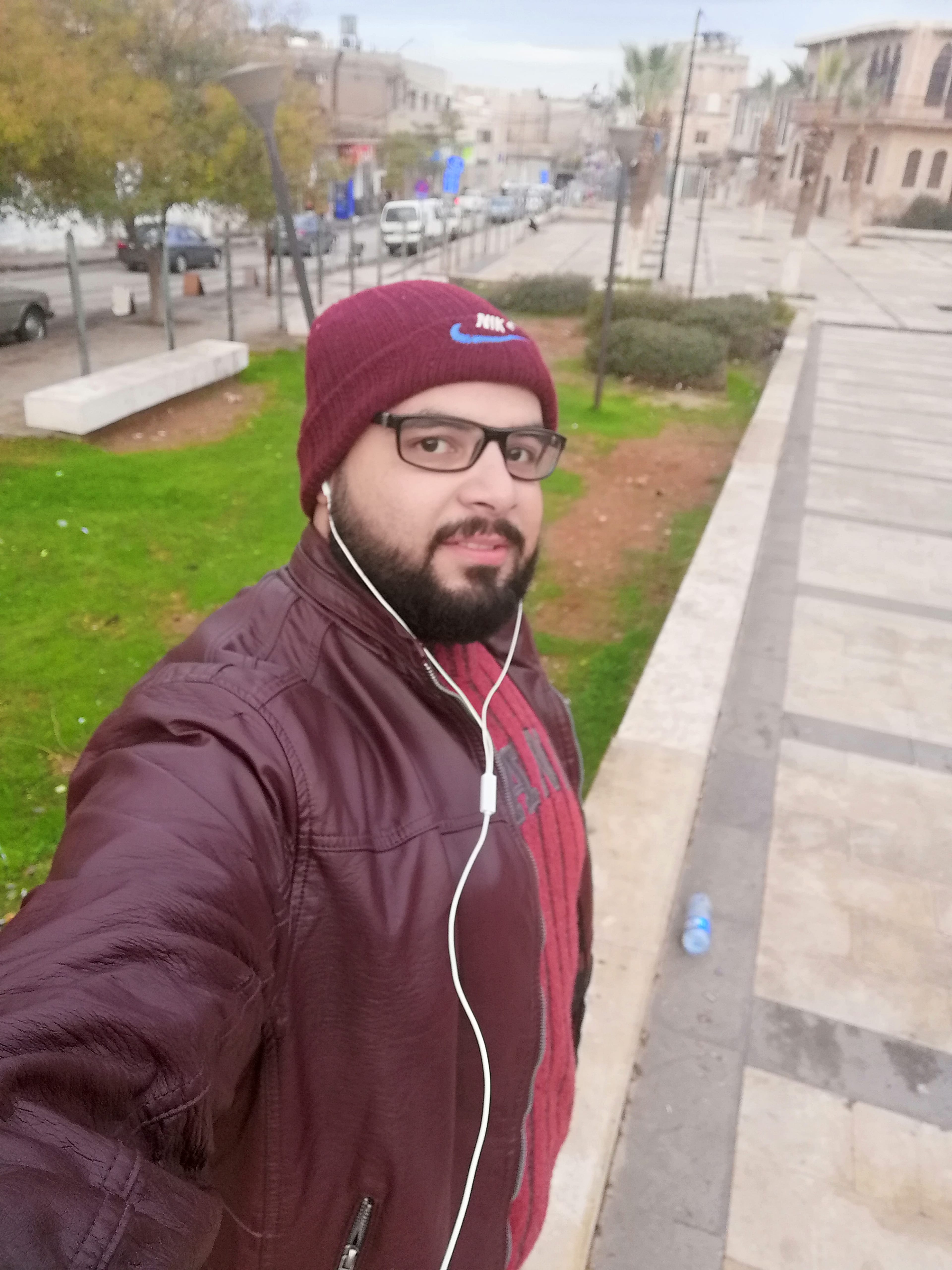 استاذ رياضيات لتدريس الرياضيات و الحاسوب لمرحلة التوجيهي او المراحل الجامعية
لا تنسَ أنك شاهدت هذا الإعلان في عنكبوت...