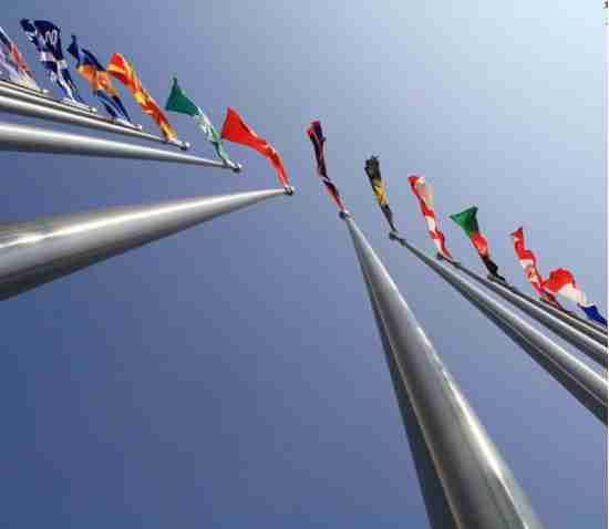 تصميم أعمال الديكورات المعدنية المكونة من (الستانلس ستيل)
لا تنسَ أنك شاهدت هذا الإعلان في عنكبوت...