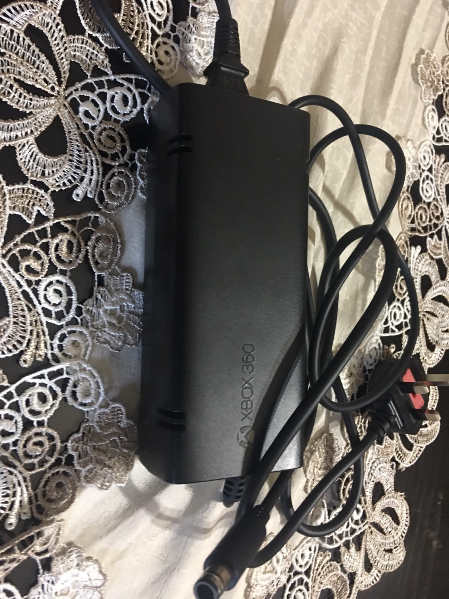 محول اكس بوكس 360 إبره Xbox 360
لا تنسَ أنك شاهدت هذا الإعلان في عنكبوت
محول إبره بحاله ممتاز...