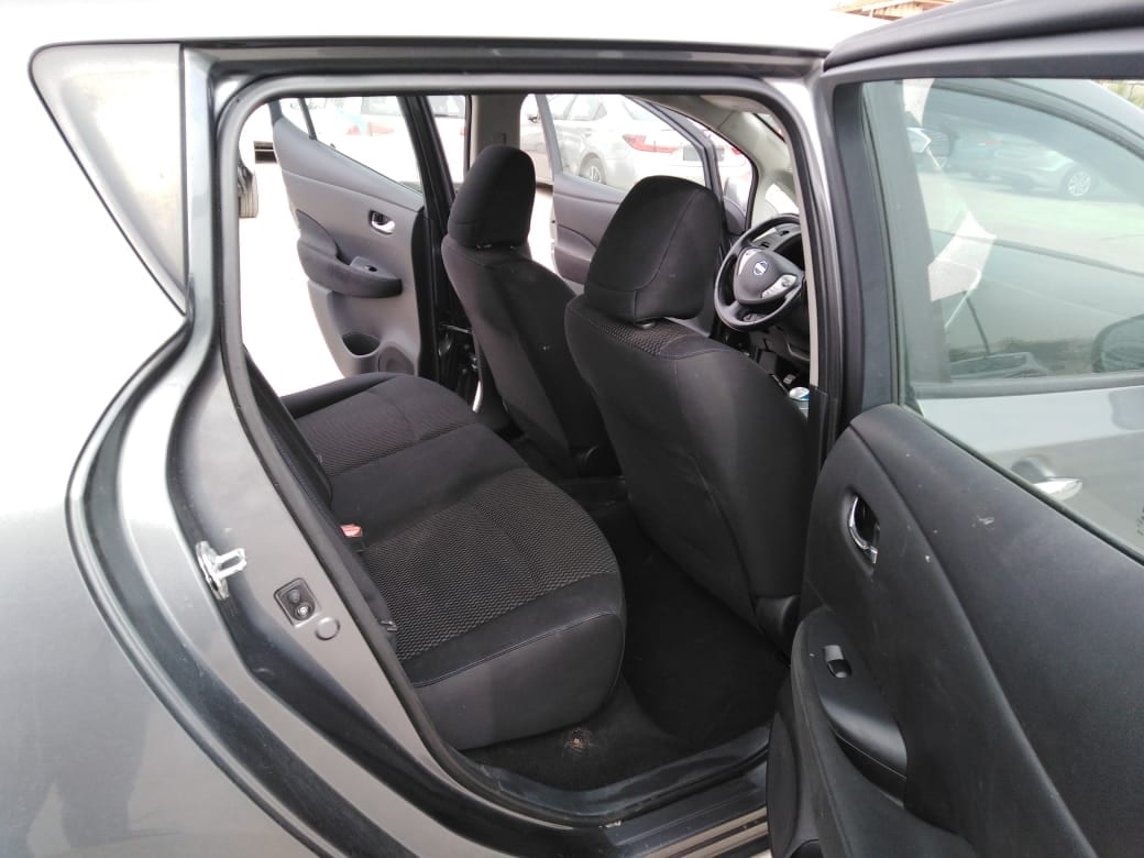2015 Nissan LEAF S بار 12 - مدخل واحد
لا تنسَ أنك شاهدت هذا الإعلان في عنكبوت
2015 Nissan LE...