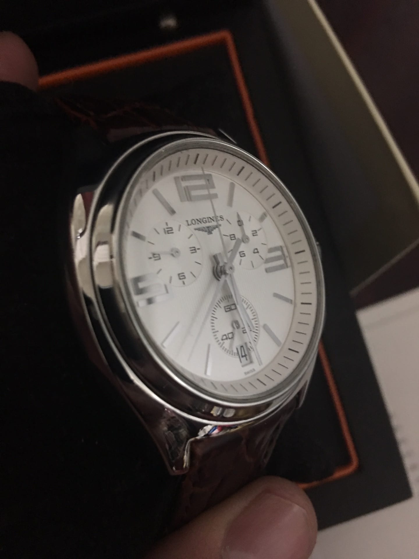 ساعة longines اصلية 100%
لا تنسَ أنك شاهدت هذا الإعلان في عنكبوت
ساعة لونجين سويسرية 100%
مو...