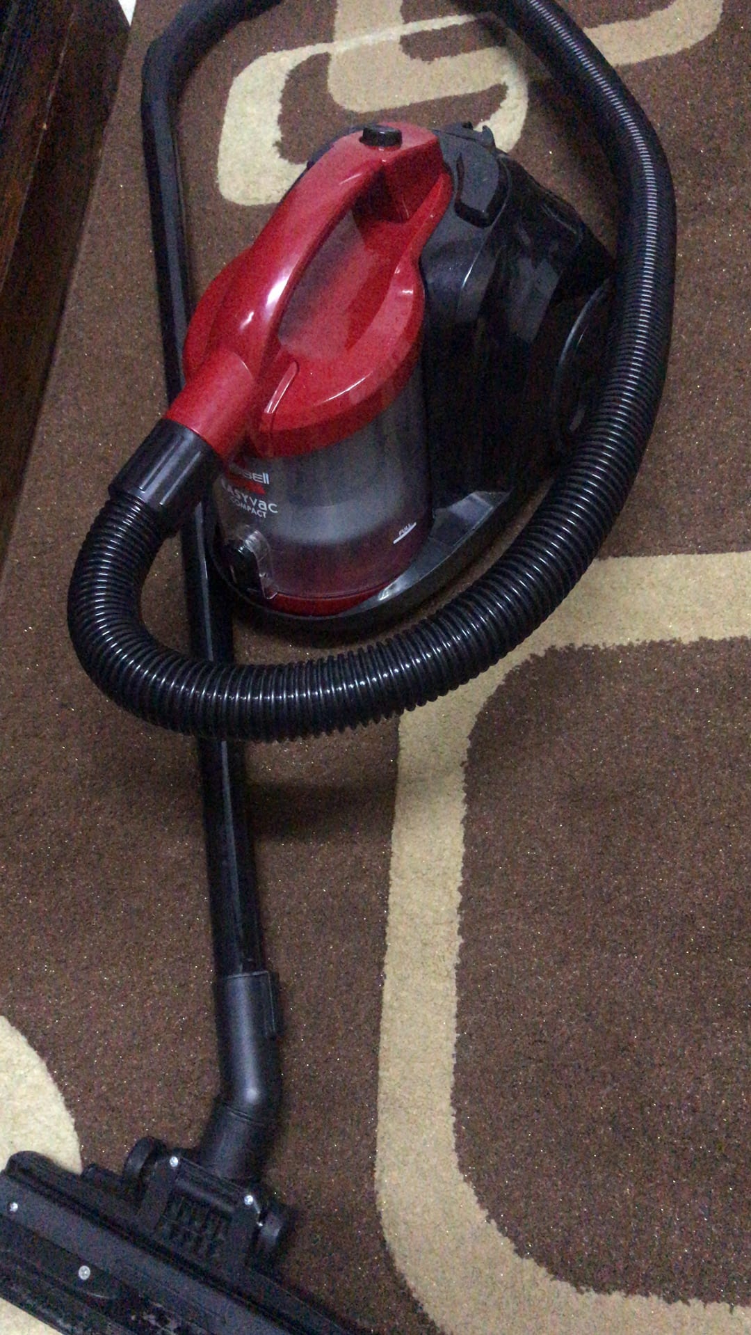 مكنسة كهربائية شبه مستعمل
لا تنسَ أنك شاهدت هذا الإعلان في عنكبوت
مكنسة كهربائية استعمال خفيف...