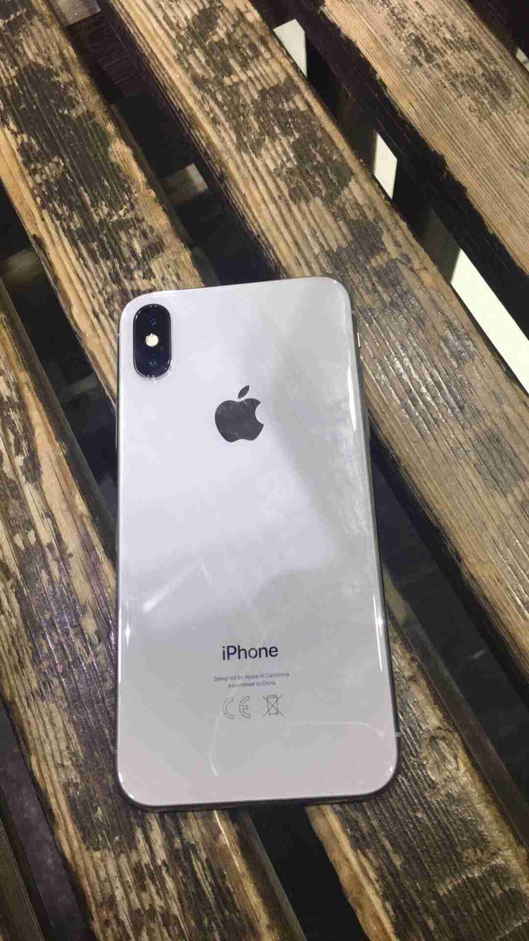 ايفون X ... white color
لا تنسَ أنك شاهدت هذا الإعلان في عنكبوت
Iphone X
64جيجا
لون ابيض
اغ...
