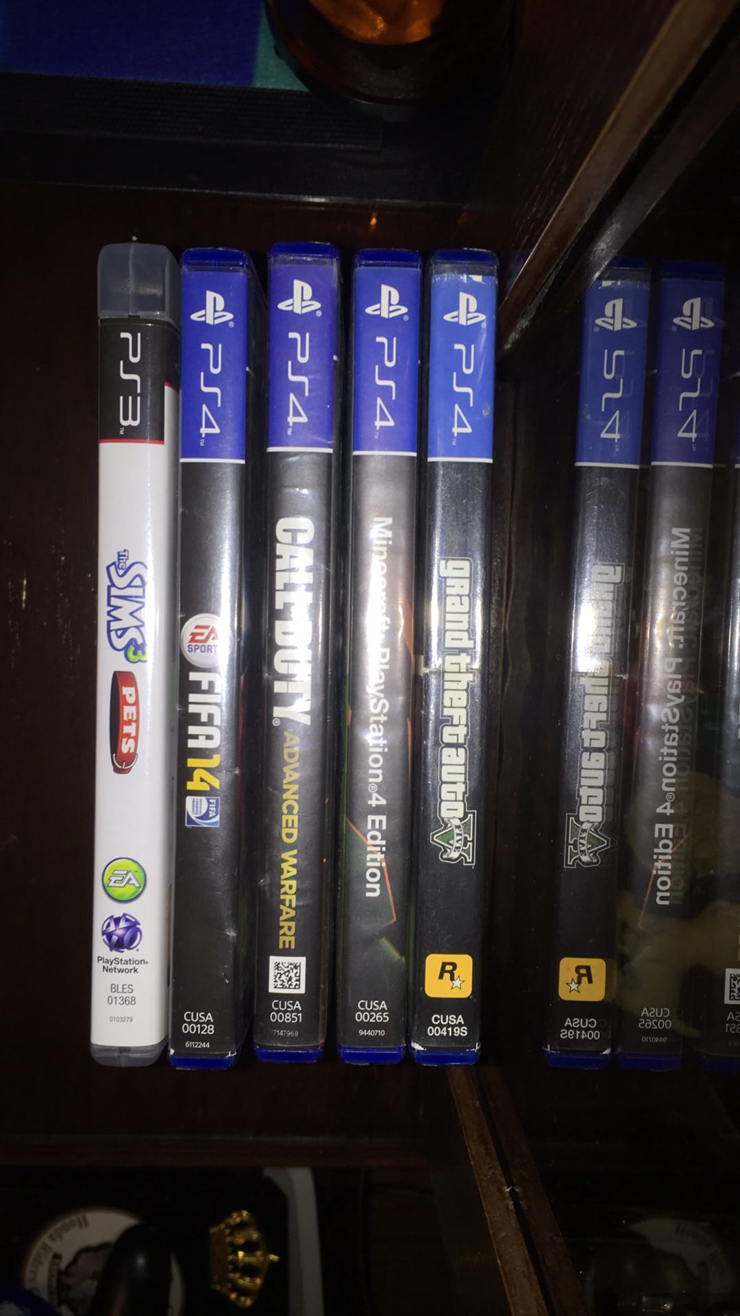 ps4 games
لا تنسَ أنك شاهدت هذا الإعلان في عنكبوت
Gta v : 20
Minecraft :10
Call of duty : 5...