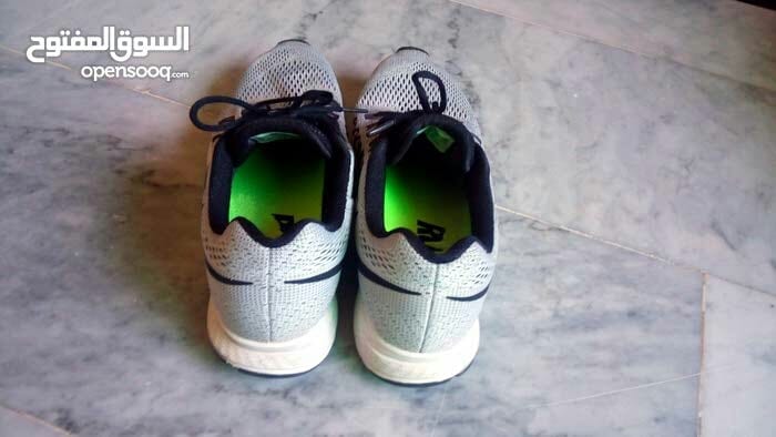 Nike Adidas shoes
لا تنسَ أنك شاهدت هذا الإعلان في عنكبوت
بوتين رياضة اصلي 100%
1- بوت Nike...