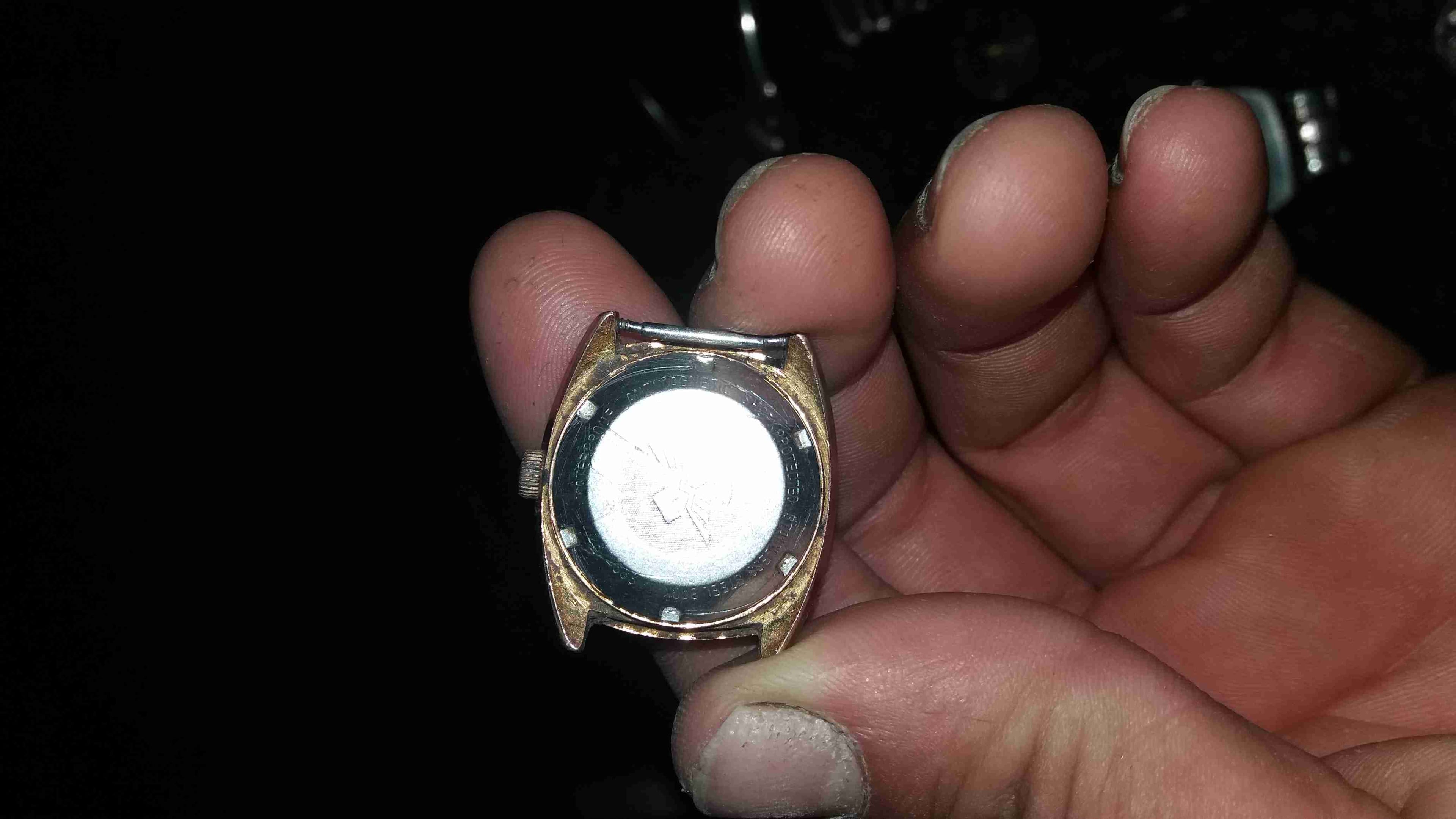 قطع للبيع
لا تنسَ أنك شاهدت هذا الإعلان في عنكبوت
شغلات قديمة للبيع...