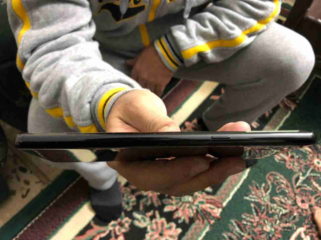 نوت 8 امريكي شبه وكاله
لا تنسَ أنك شاهدت هذا الإعلان في عنكبوت
نوت 8 امريكي اصدار شركة سبرنت...