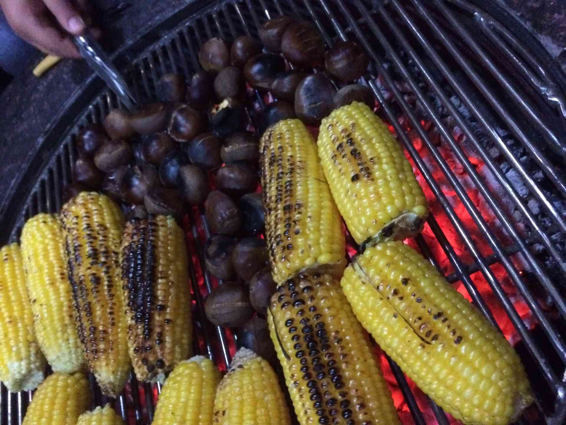 منقل للشواء مميز جدا Best grill (شوايه )
لا تنسَ أنك شاهدت هذا الإعلان في عنكبوت
منقل للشواء...