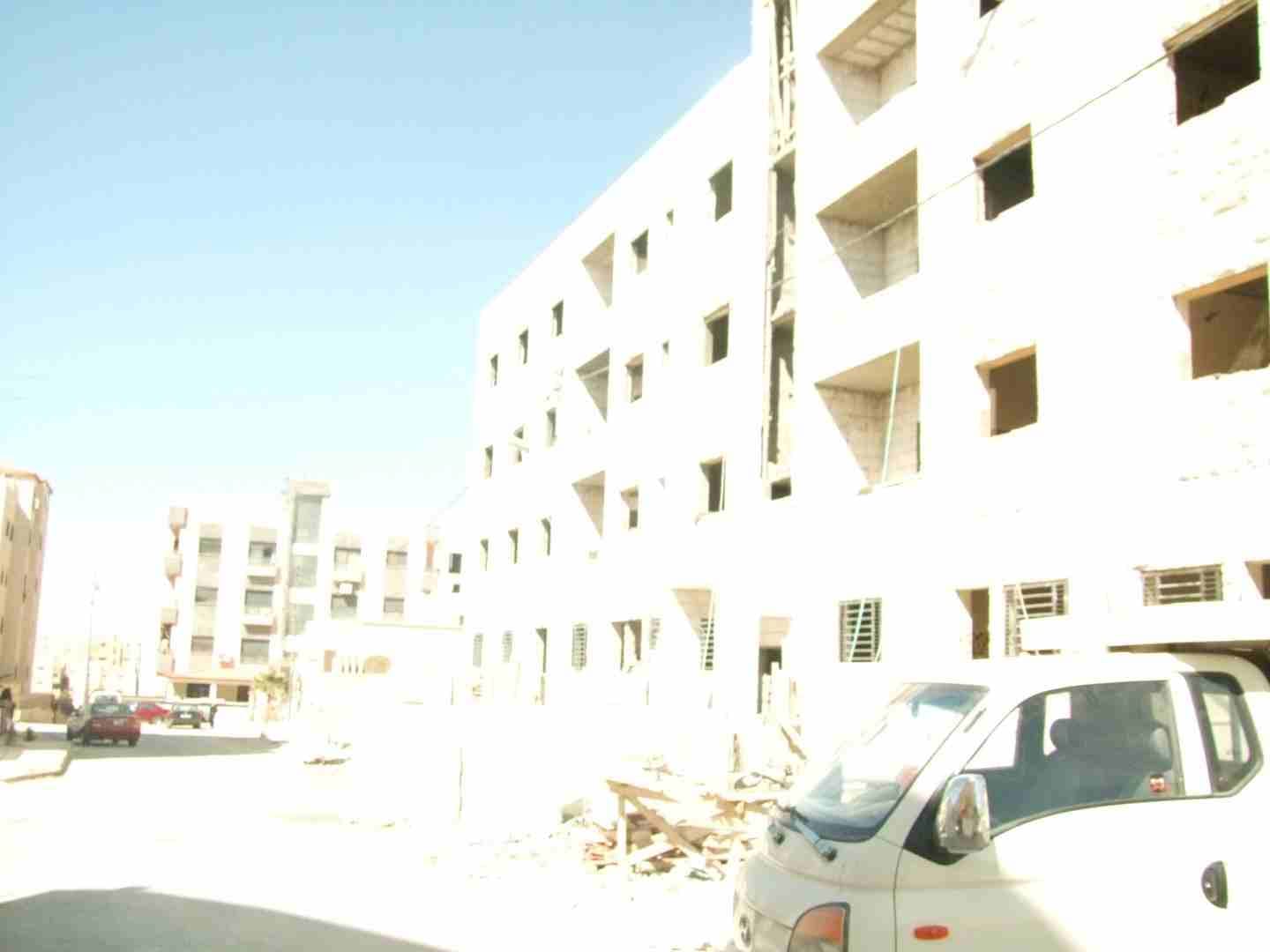 شقة طابق ارضي تراس 70 م للبيع في ضاحة الحاج حسن
لا تنسَ أنك شاهدت هذا الإعلان في عنكبوت
شقة طابق...