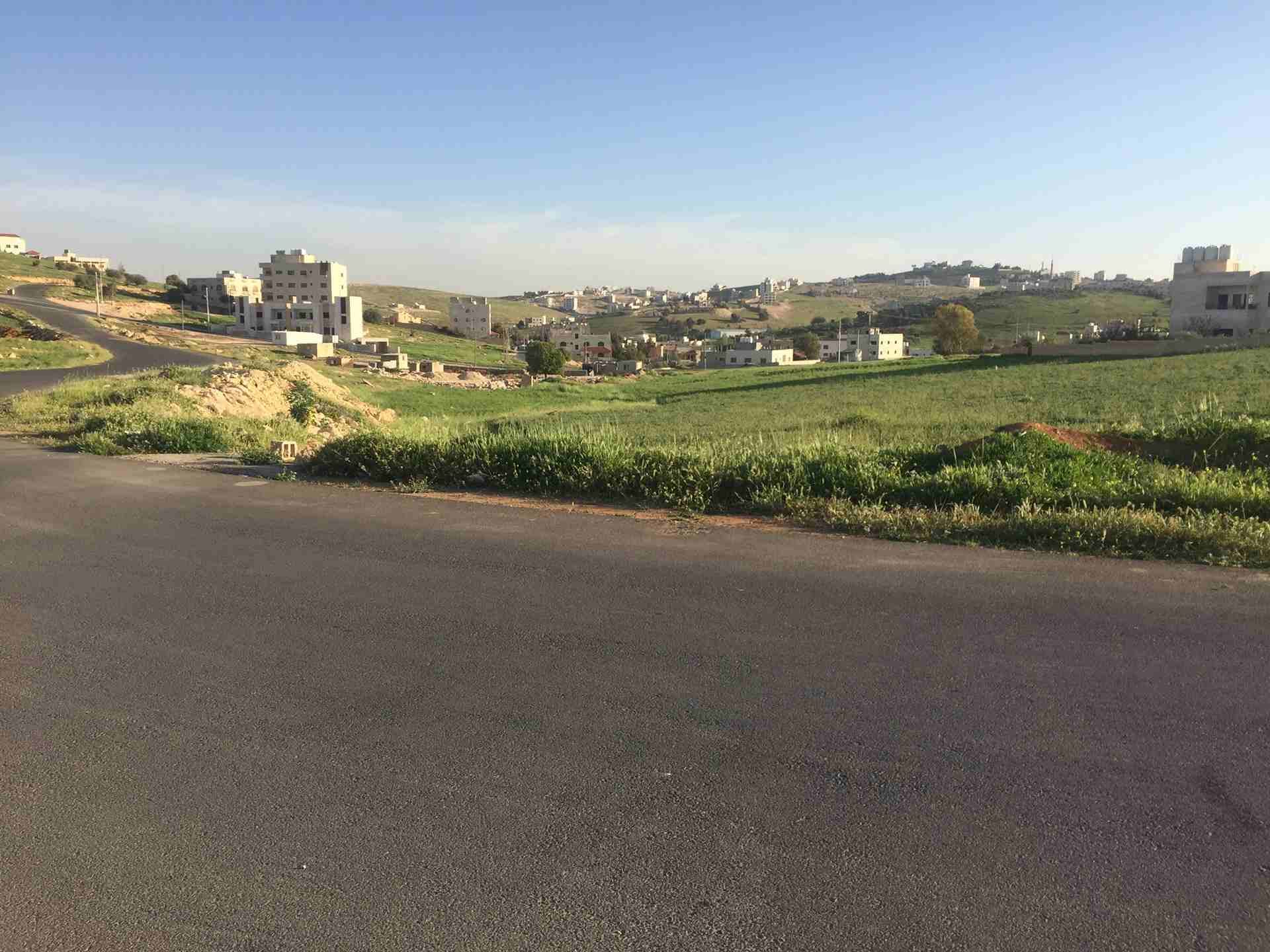 للبيع قطعة ارض حوض عيون الذيب شفا بدران
لا تنسَ أنك شاهدت هذا الإعلان في عنكبوت
قطعة أرض للبيع في...