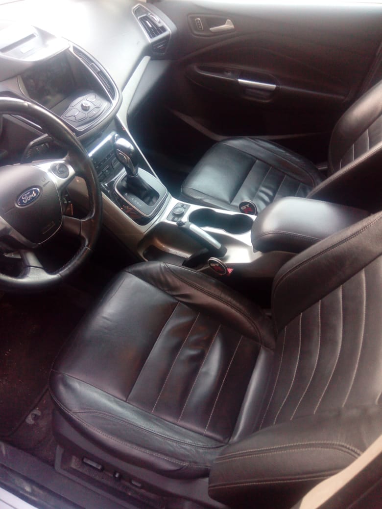 ford c max 2013
لا تنسَ أنك شاهدت هذا الإعلان في عنكبوت
فورد سي ماكس 2013
فل كاااامل
عدا البا...