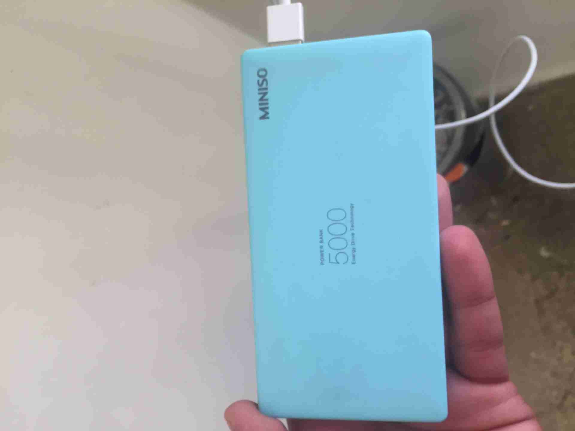 باور بانك للبيع جديد لم يستعمل للمراجعة 0799797081
لا تنسَ أنك شاهدت هذا الإعلان في عنكبوت
50...