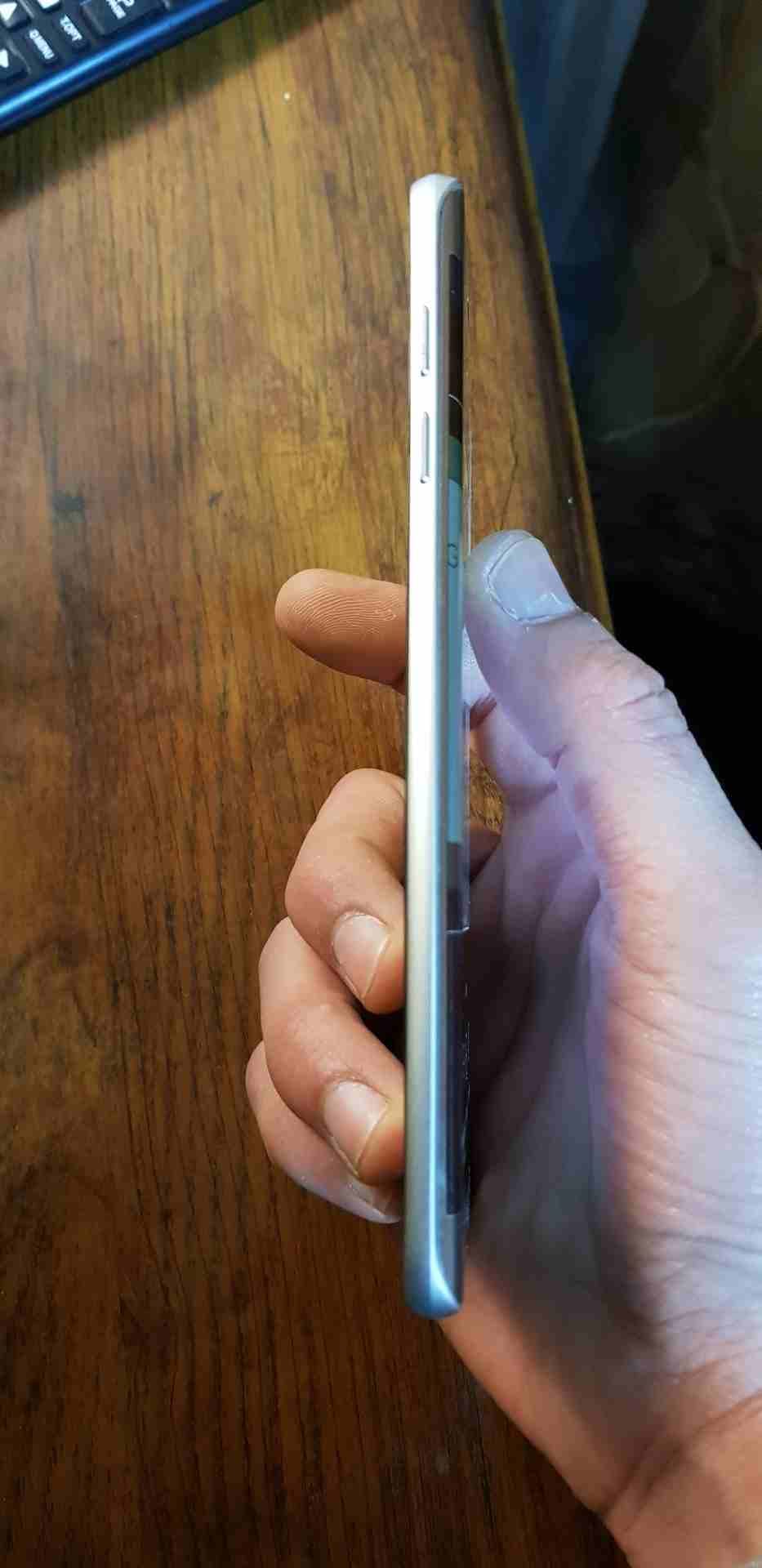 سامسونج S6 edge بلس
لا تنسَ أنك شاهدت هذا الإعلان في عنكبوت
سامسونج إس 6 إدج بلس
Samsung Galaxy...