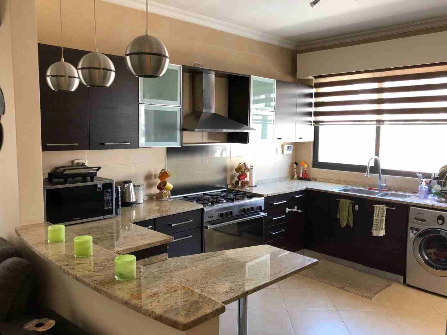 شقة للبيع في خلدا العوجانية مساحة 130م خلف بنك الاتحاد وسوبرماركت برايم من المالك
لا تنسَ أنك شاهدت هذا الإعلان في عنكبوت...