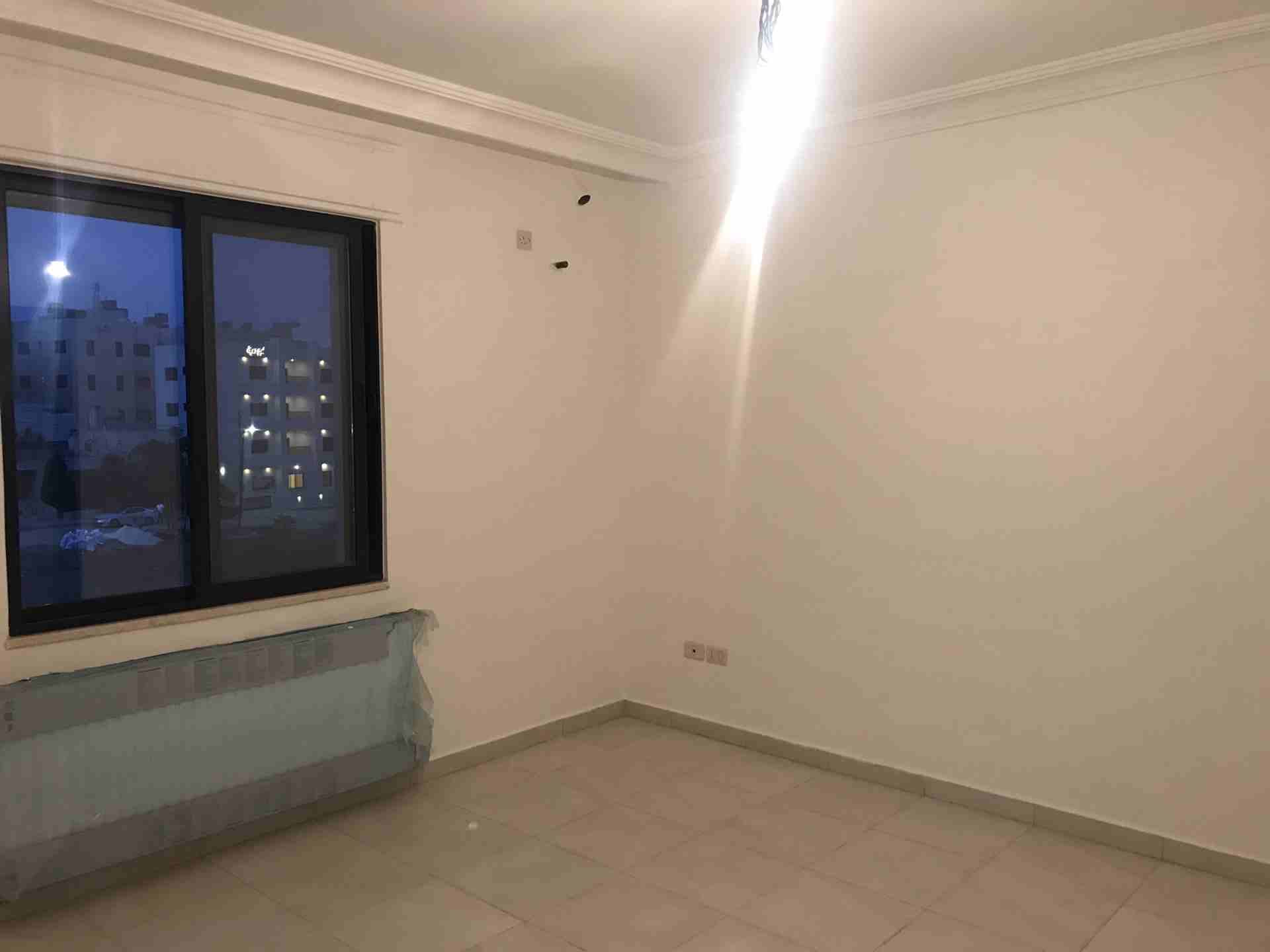 شقة طابق ثالث جديدة للبيع في الدوار السابع 170م
لا تنسَ أنك شاهدت هذا الإعلان في عنكبوت
شقة طابق...