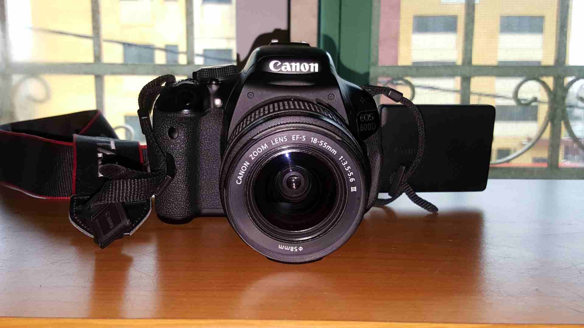 ***للبيع كاميرا كانون 600D *** بسعر (250) بحالة الوكالة *
لا تنسَ أنك شاهدت هذا الإعلان في عنكبوت...