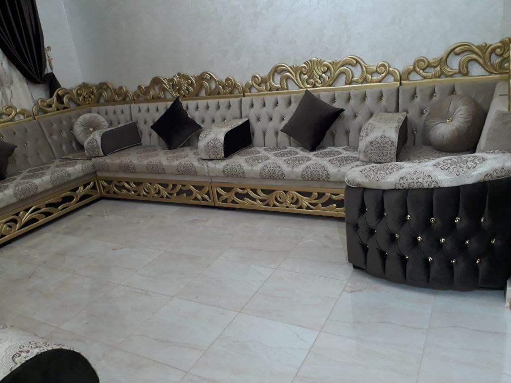 طقم كنب (مجلس خليجي أو مغربي) بسعر مناسب وبجودة عاليه
لا تنسَ أنك شاهدت هذا الإعلان في عنكبوت...