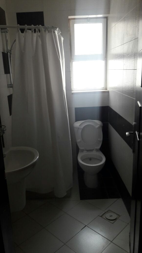 غرفة وصالة ديلوكس للأيجار في الصويفية ترس امامي كبير مدخل خاص
لا تنسَ أنك شاهدت هذا الإعلان في عنكبوت...