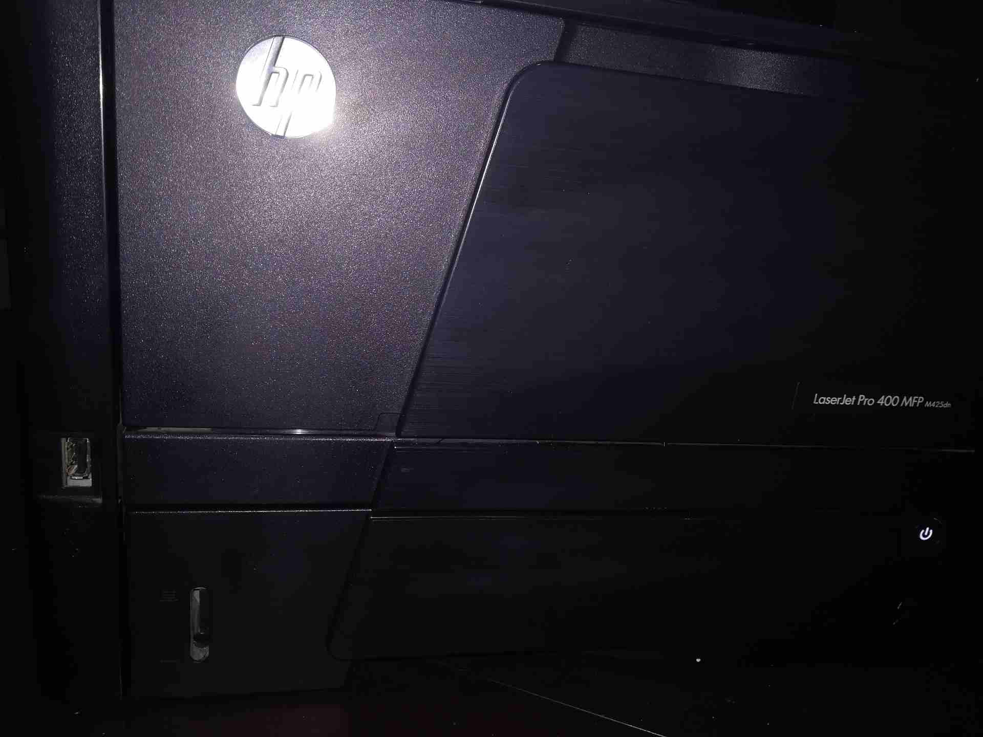 طابعة HP LASERJET pro 400 MFP m425dn
لا تنسَ أنك شاهدت هذا الإعلان في عنكبوت
طابعه Copy&print...