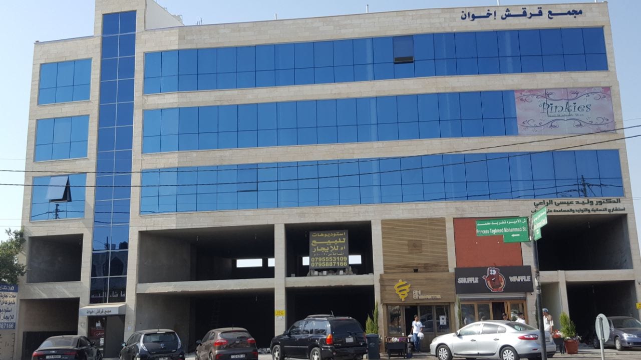 ستوديوهات مفروشة او فارغة فاخرة للايجار باجمل مناطق مرج الحمام
لا تنسَ أنك شاهدت هذا الإعلان في عنكبوت...