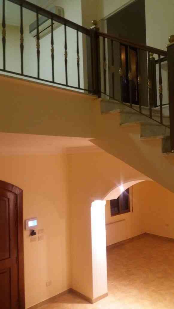 الحمر فيلا مستقله على شارعين مميزه اطلاله بنوراما مميزه
لا تنسَ أنك شاهدت هذا الإعلان في عنكبوت...