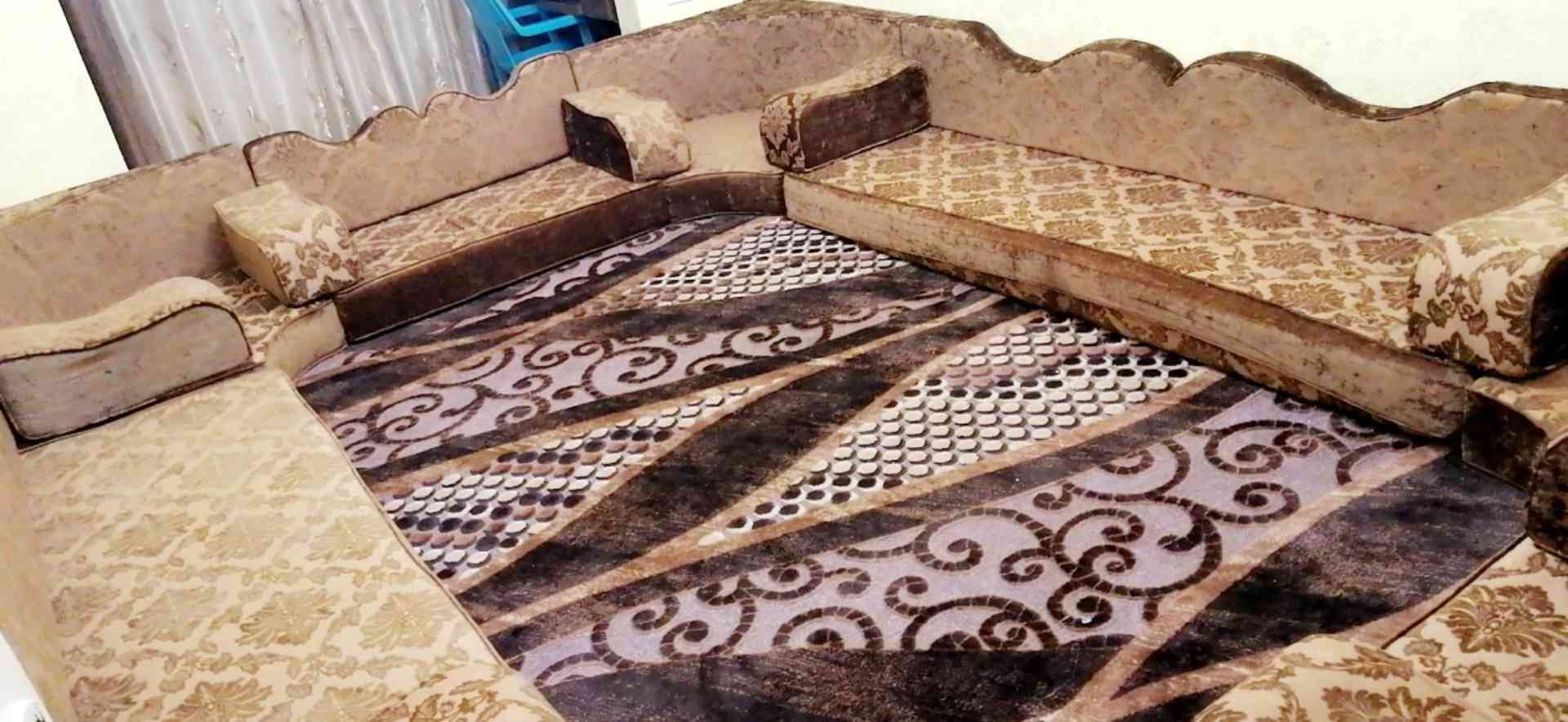فراش عربي بحالة ممتازة ارتفاعه 18سم استعمال بسيط لغرفة 3.5×4
لا تنسَ أنك شاهدت هذا الإعلان في عنكبوت...