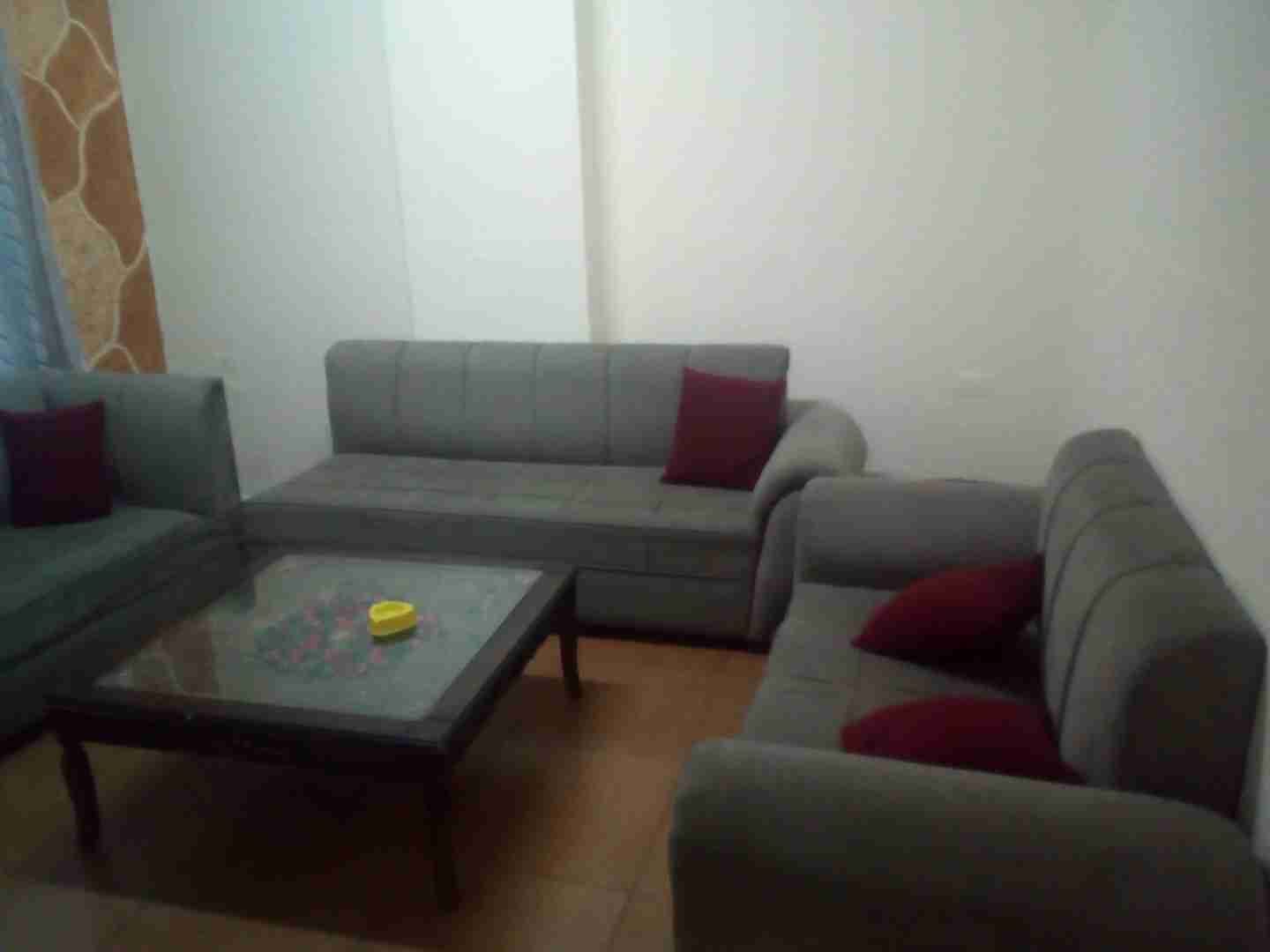 شقة مفروشة للايجار
لا تنسَ أنك شاهدت هذا الإعلان في عنكبوت
تلفون الحارس 0798132142
شقة مفروش...