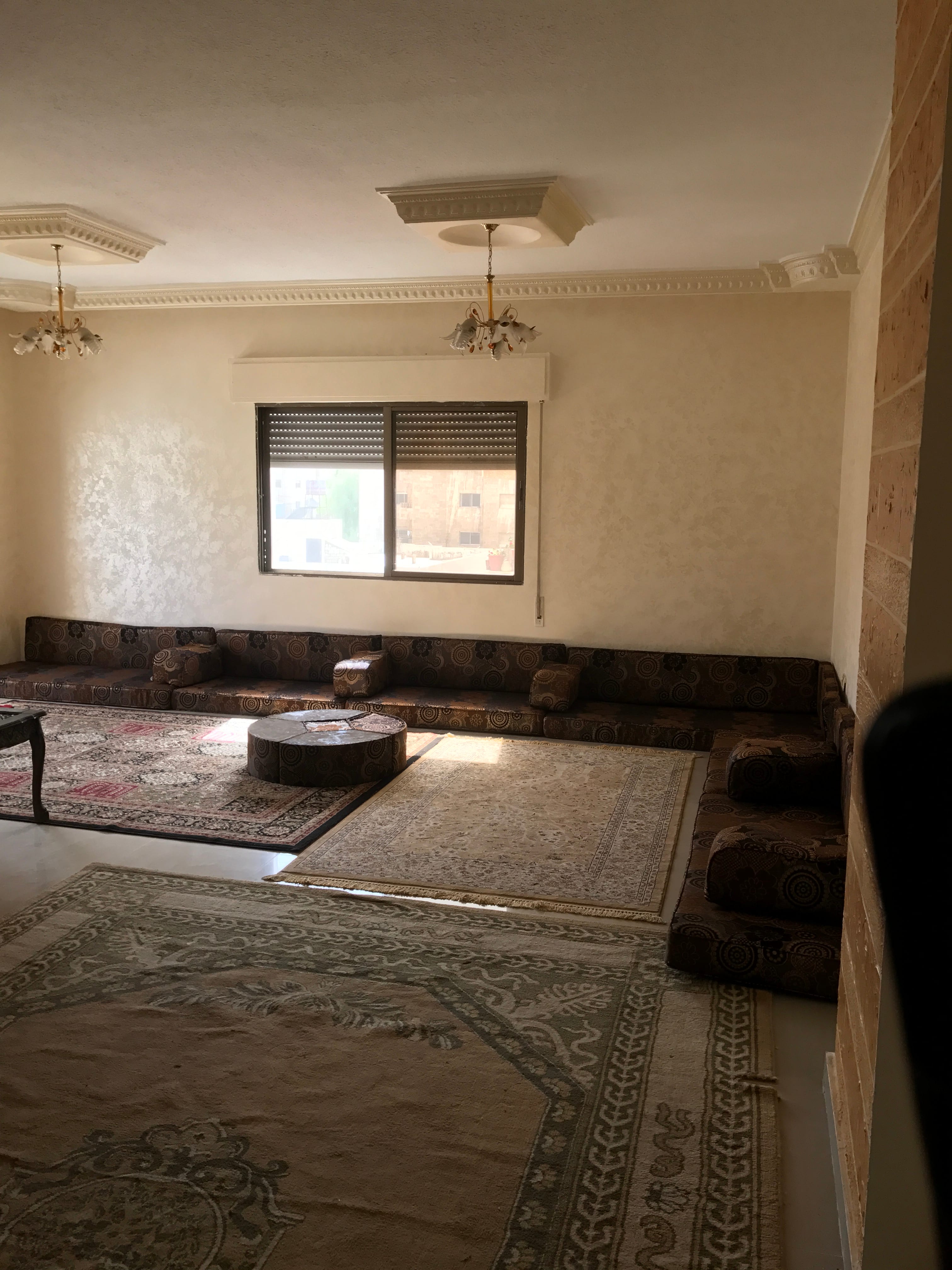 شقة مفروشة للايجار في الجبيهة مقابل مدارس الابداع
لا تنسَ أنك شاهدت هذا الإعلان في عنكبوت
شقة...