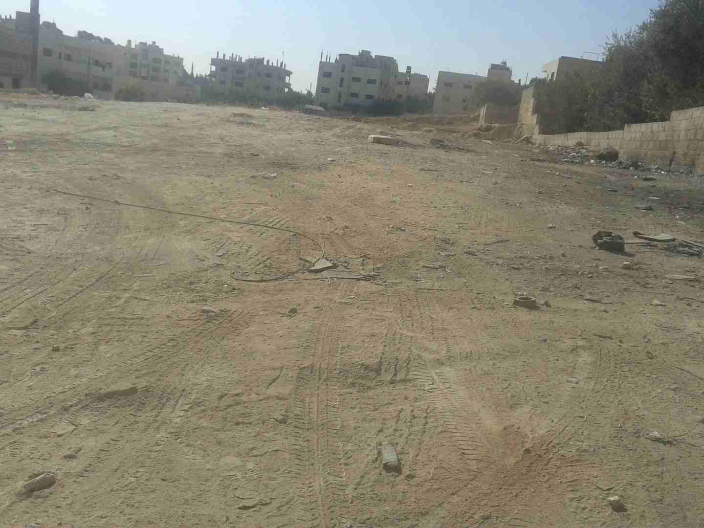 ارض للبيع من المالك في عمان اليادودة جنب كان زمان
لا تنسَ أنك شاهدت هذا الإعلان في عنكبوت
قطعة أ...