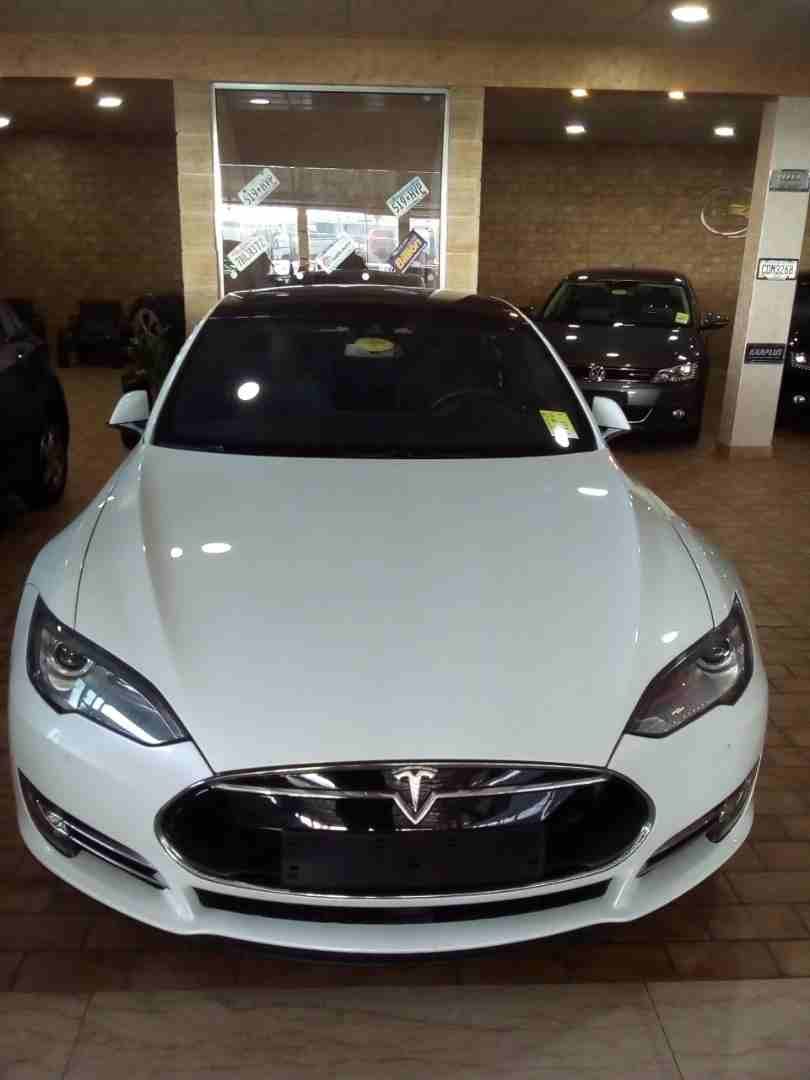 TESLA 2015 كهربا S 85 وارد اوروبي Self Drive: يقودها الكمبيوتر
لا تنسَ أنك شاهدت هذا الإعلان في عنكبوت...