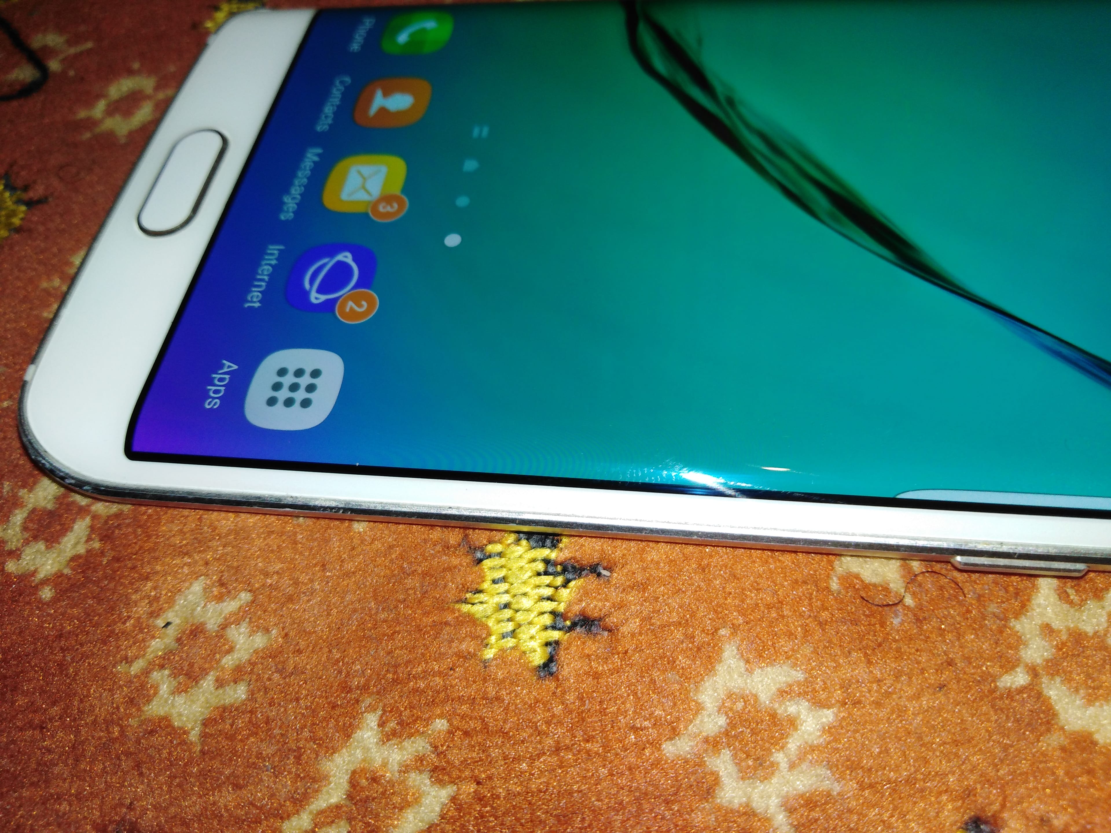 used samsung galaxy s6 edge in good condition
لا تنسَ أنك شاهدت هذا الإعلان في عنكبوت
used in...
