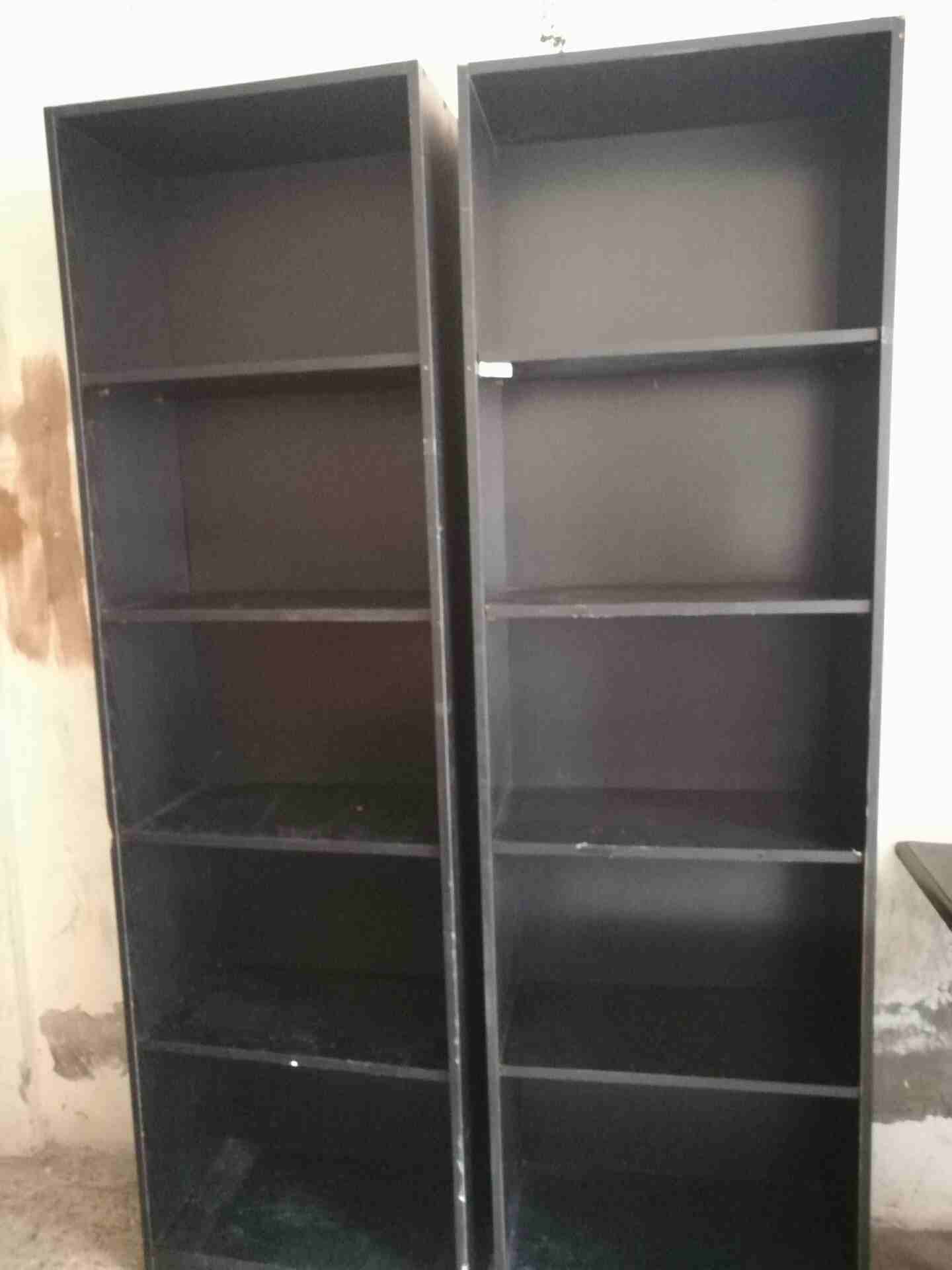 3مكاتب للبيع مع خزائن ملفات 2
لا تنسَ أنك شاهدت هذا الإعلان في عنكبوت
مكتب مدير مع كرسي ومكتبين ص...