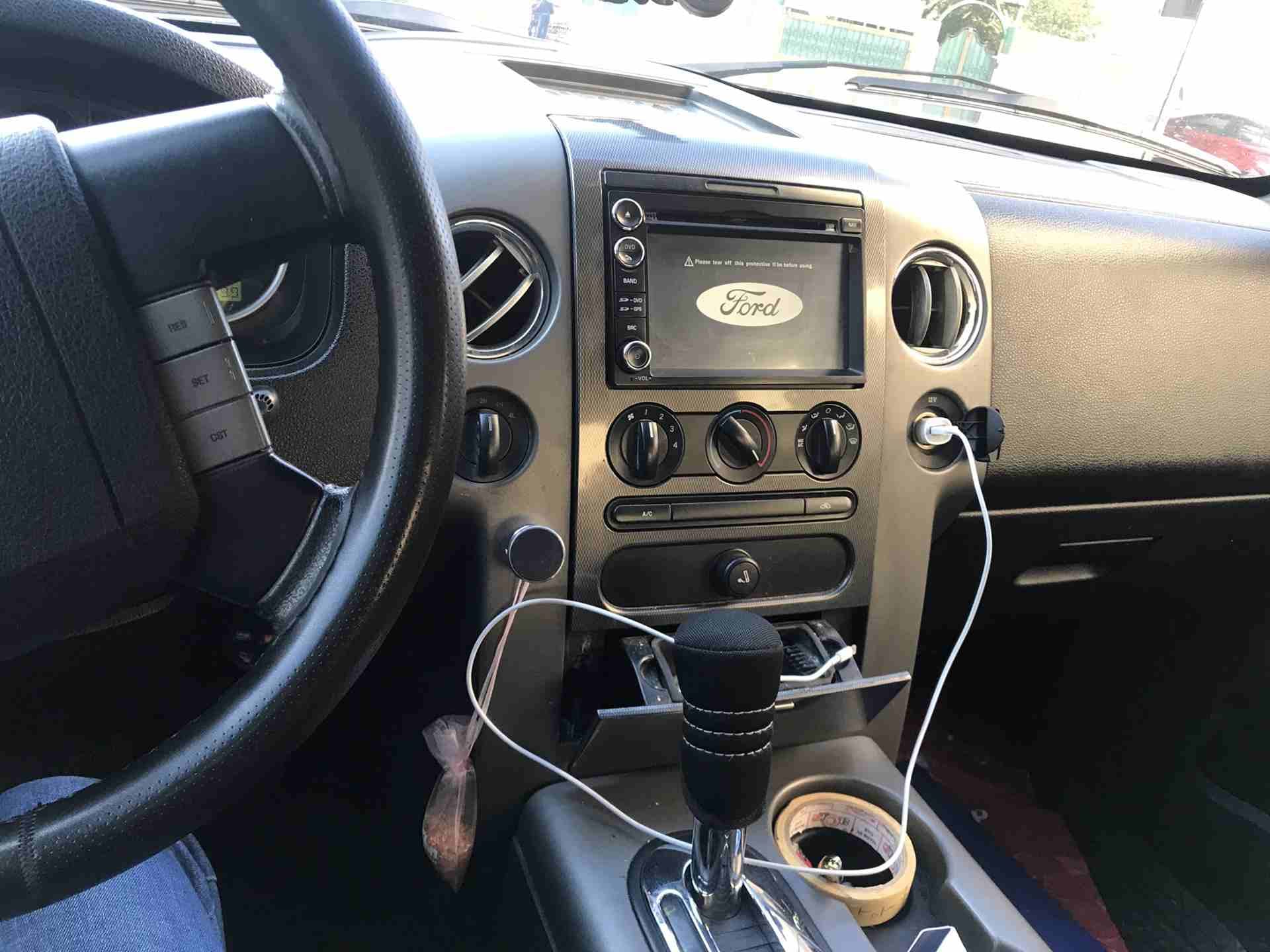فورد للبيع
لا تنسَ أنك شاهدت هذا الإعلان في عنكبوت
بكب Ford F-150 FX4 موديل 2005
ماتور 5400cc
فور...