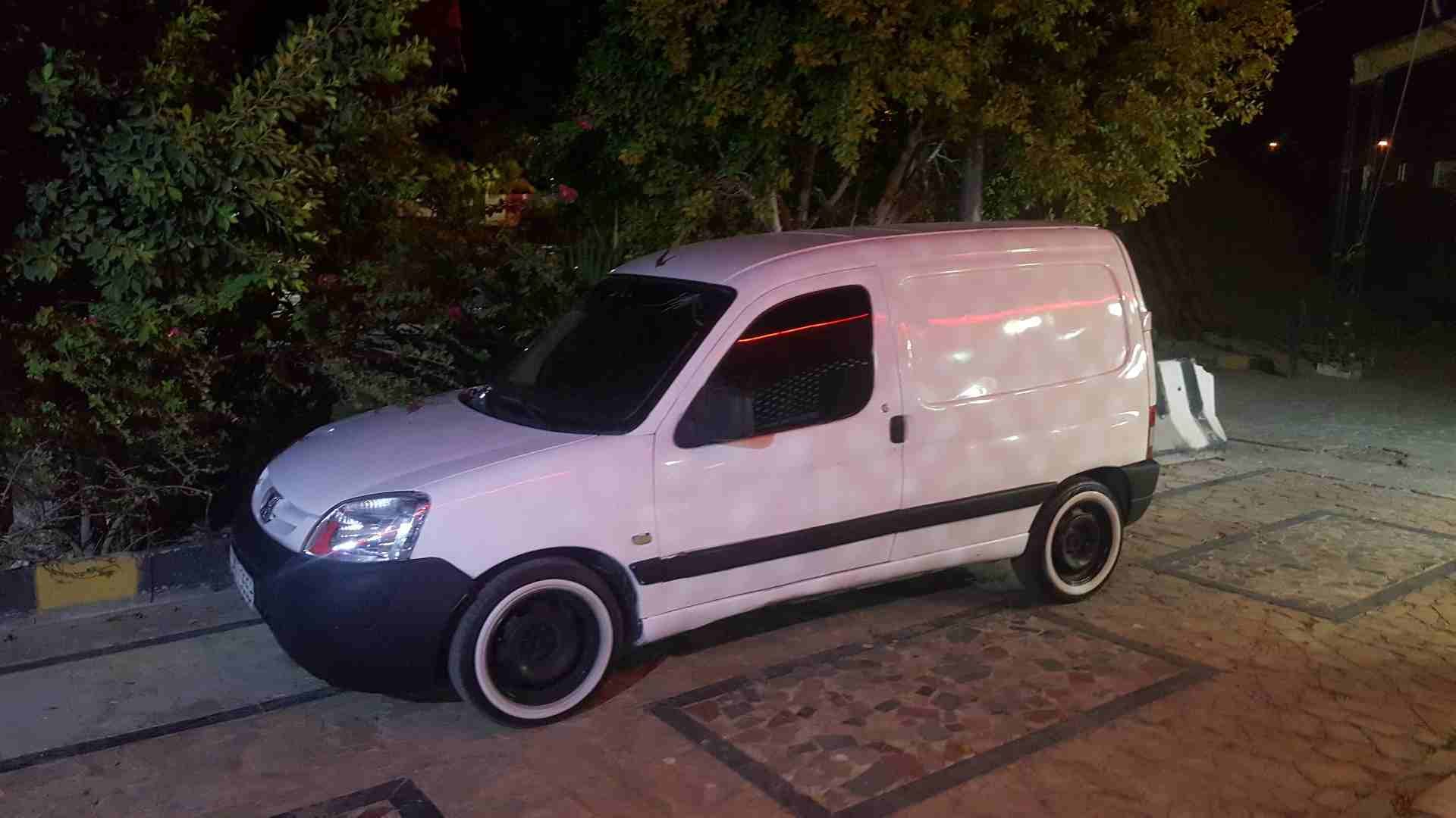 بيجو بأن موديل 2007 ضمان شهري للاستفسار الرجا الاتصال علي الرقم0775669692
لا تنسَ أنك شاهدت هذا الإعلان في عنكبوت...