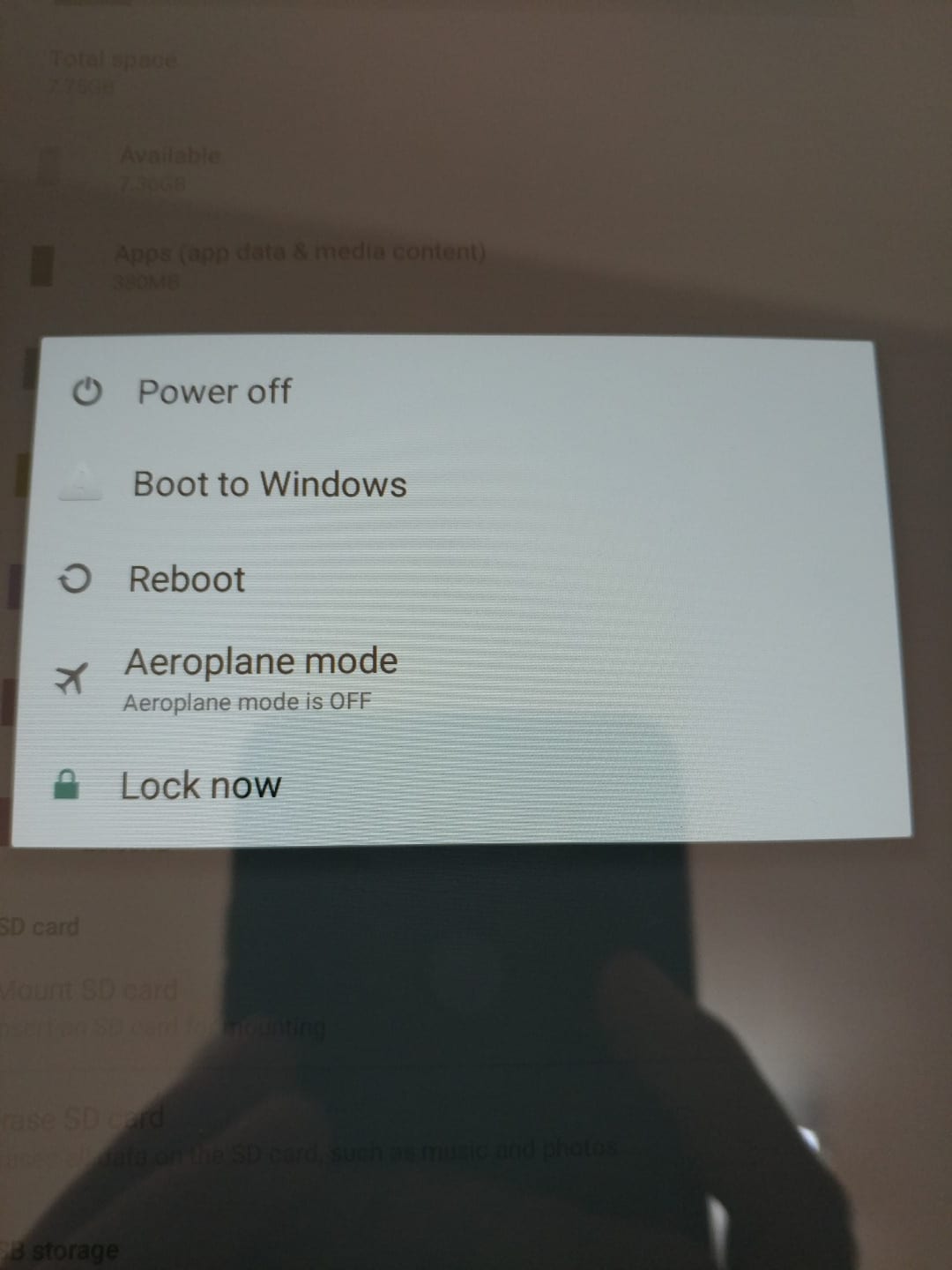 تابلت chuwi (نظام ويندوز 10 اندرويد 5, معالج رباعي النواة , رام 2Gb, شاشة 8" QHD , هاردسك 32Gb)
لا تنسَ أنك شاهدت هذا الإعلان في عنكبوت...