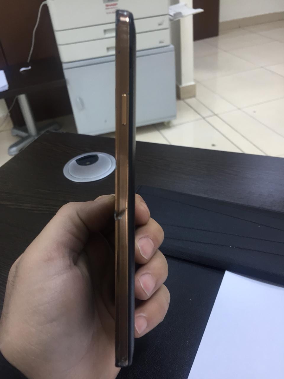 نوت 3 بسي اي
لا تنسَ أنك شاهدت هذا الإعلان في عنكبوت
نوت 3 بحاله جيده للبيع
يوجد ضعف بسيط بب...