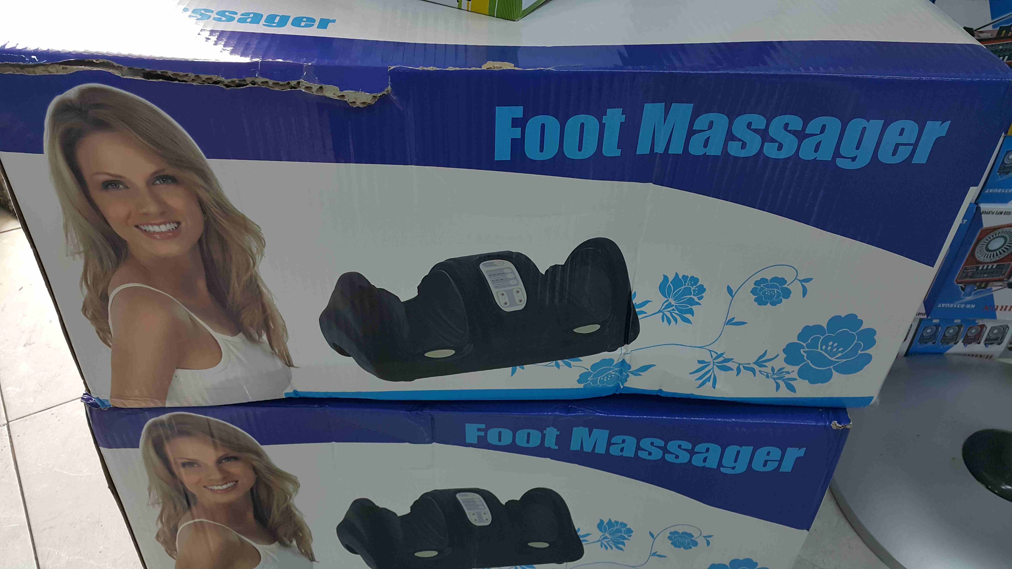 جهاز مساج القدمين FOOT MASSAGER
لا تنسَ أنك شاهدت هذا الإعلان في عنكبوت
جهاز مساج القدمين FOOT MA...